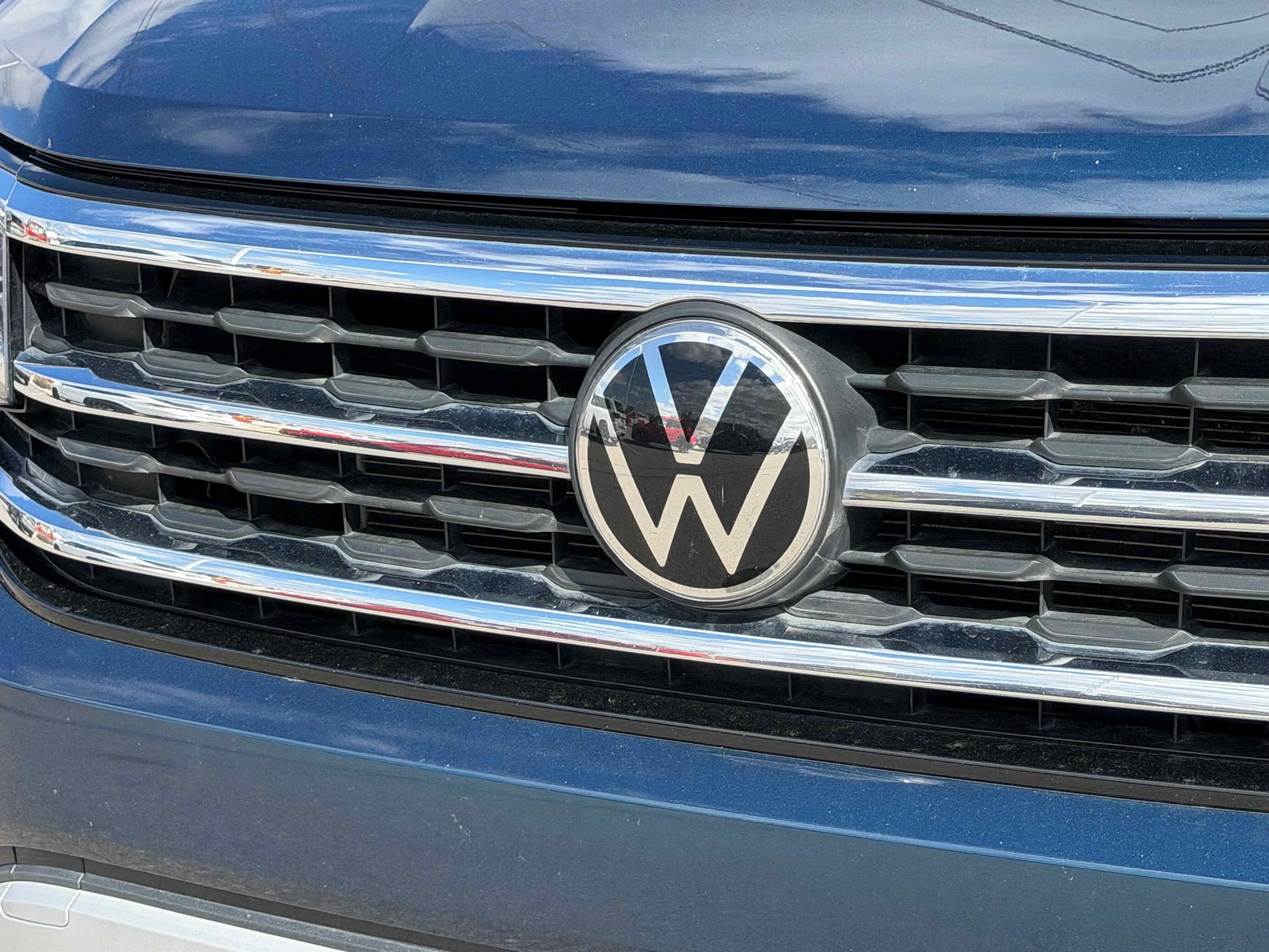 2022 Volkswagen Atlas 3.6L V6 SE w/Technology