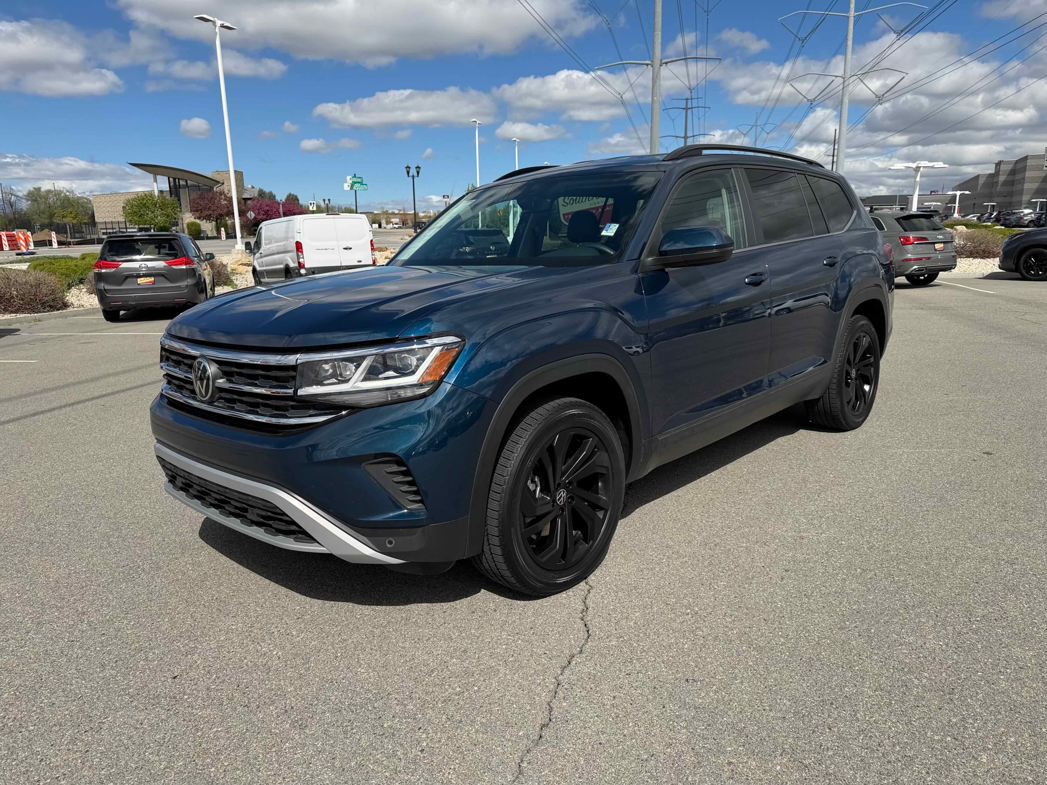 2022 Volkswagen Atlas 3.6L V6 SE w/Technology