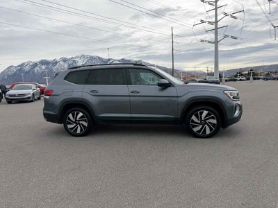 2025 Volkswagen Atlas 2.0T SE w/Technology