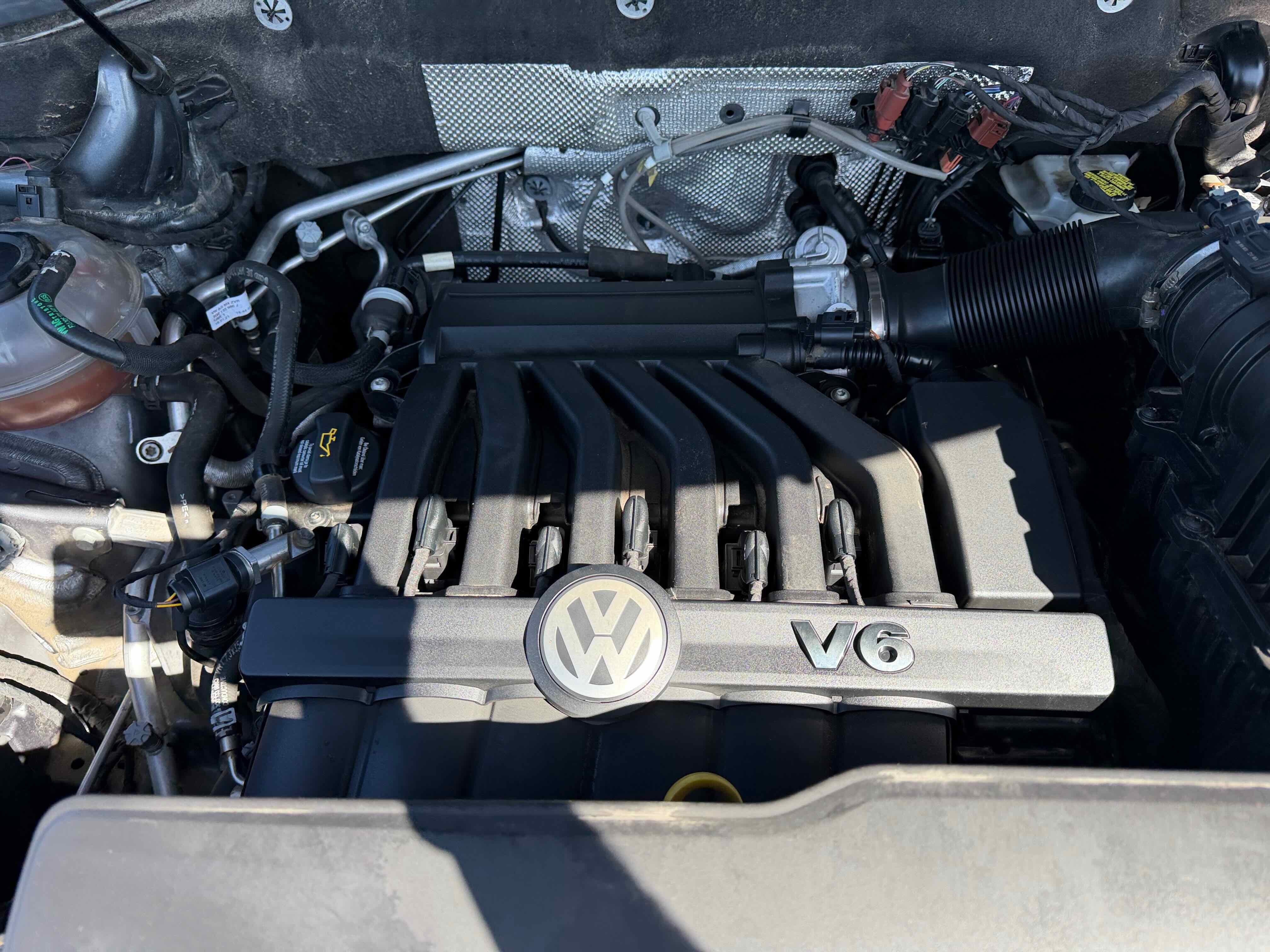 2021 Volkswagen Atlas 3.6L V6 SE w/Technology