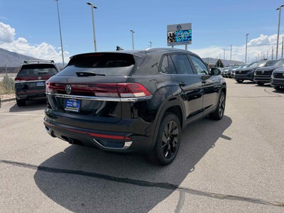 2026 Volkswagen Atlas Cross Sport 2.0T SE w/Technology