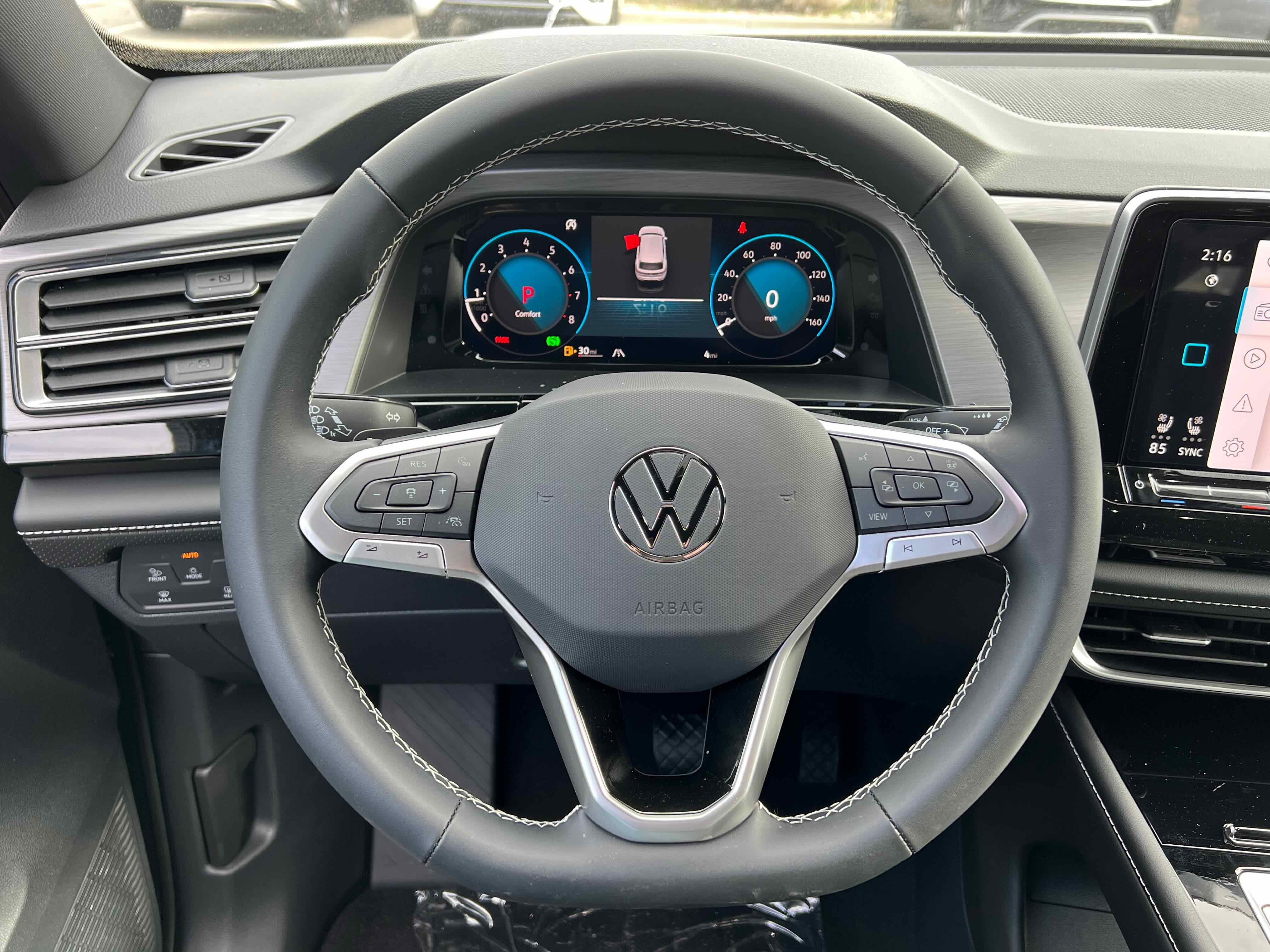 2026 Volkswagen Atlas Cross Sport 2.0T SE w/Technology