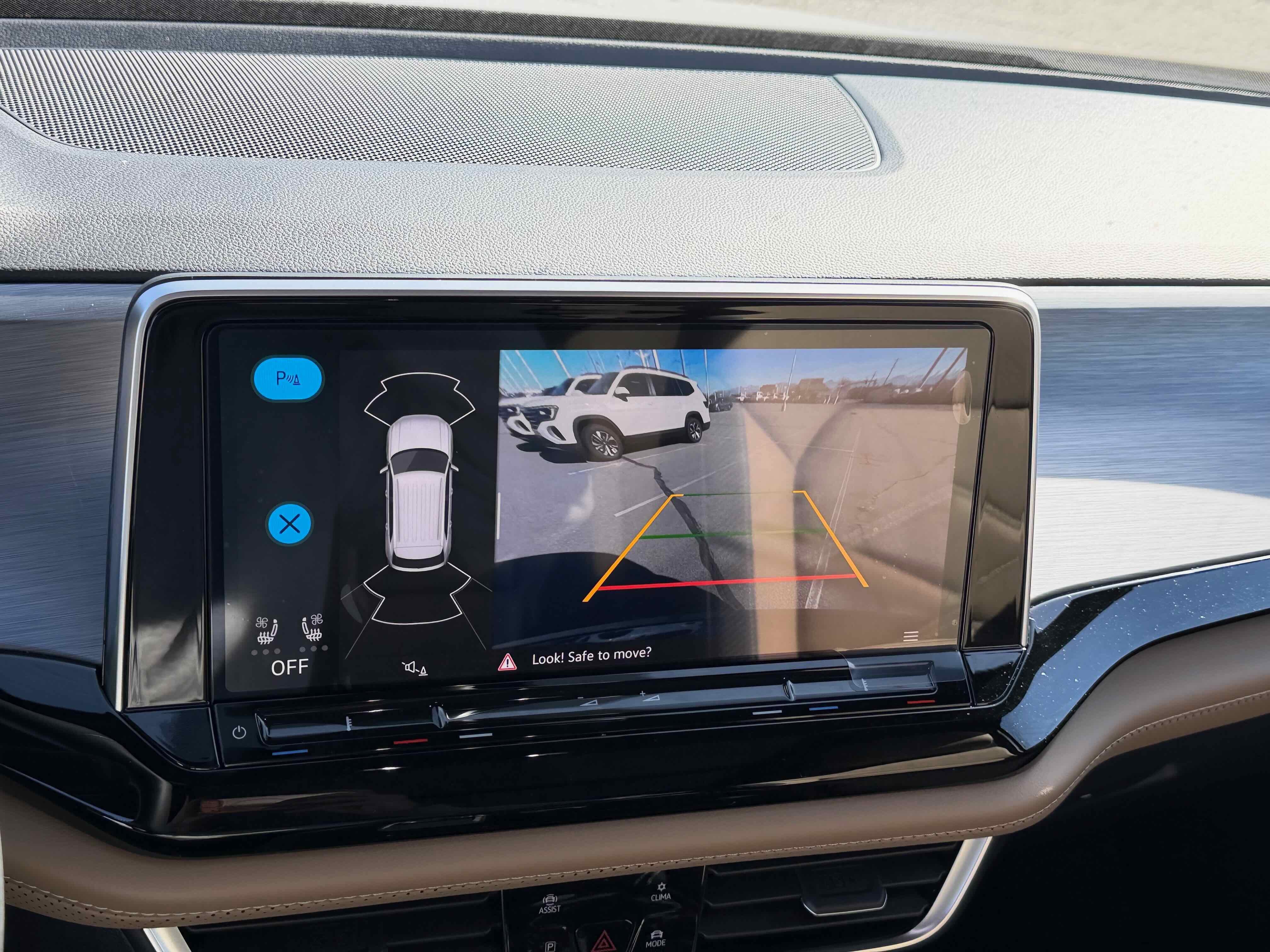 2026 Volkswagen Atlas Cross Sport 2.0T SE w/Technology