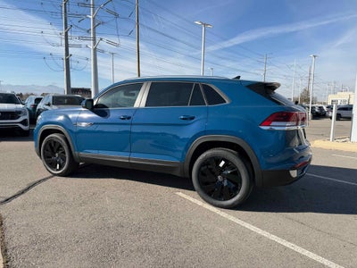 2026 Volkswagen Atlas Cross Sport 2.0T SE w/Technology