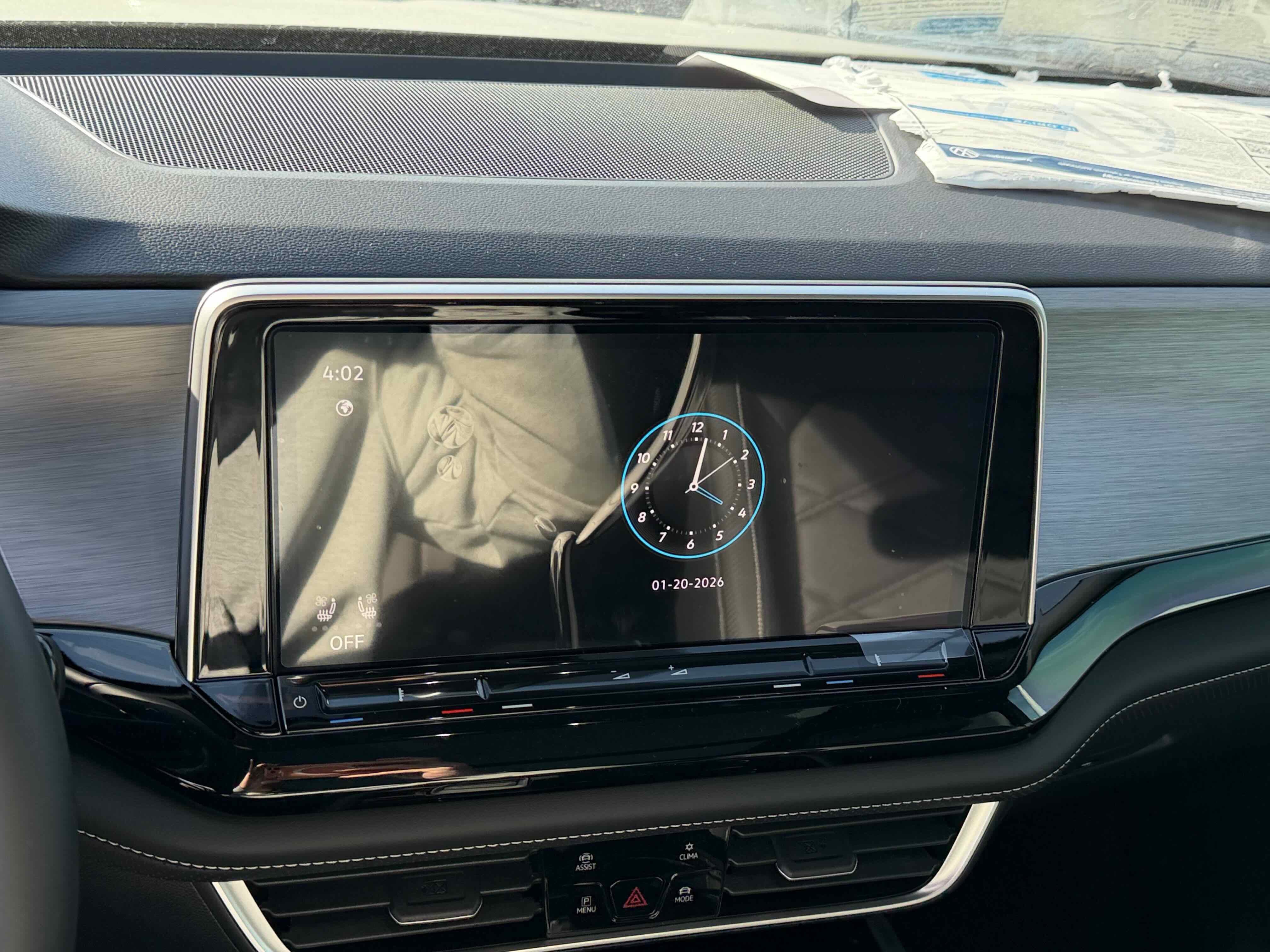 2026 Volkswagen Atlas Cross Sport 2.0T SE w/Technology