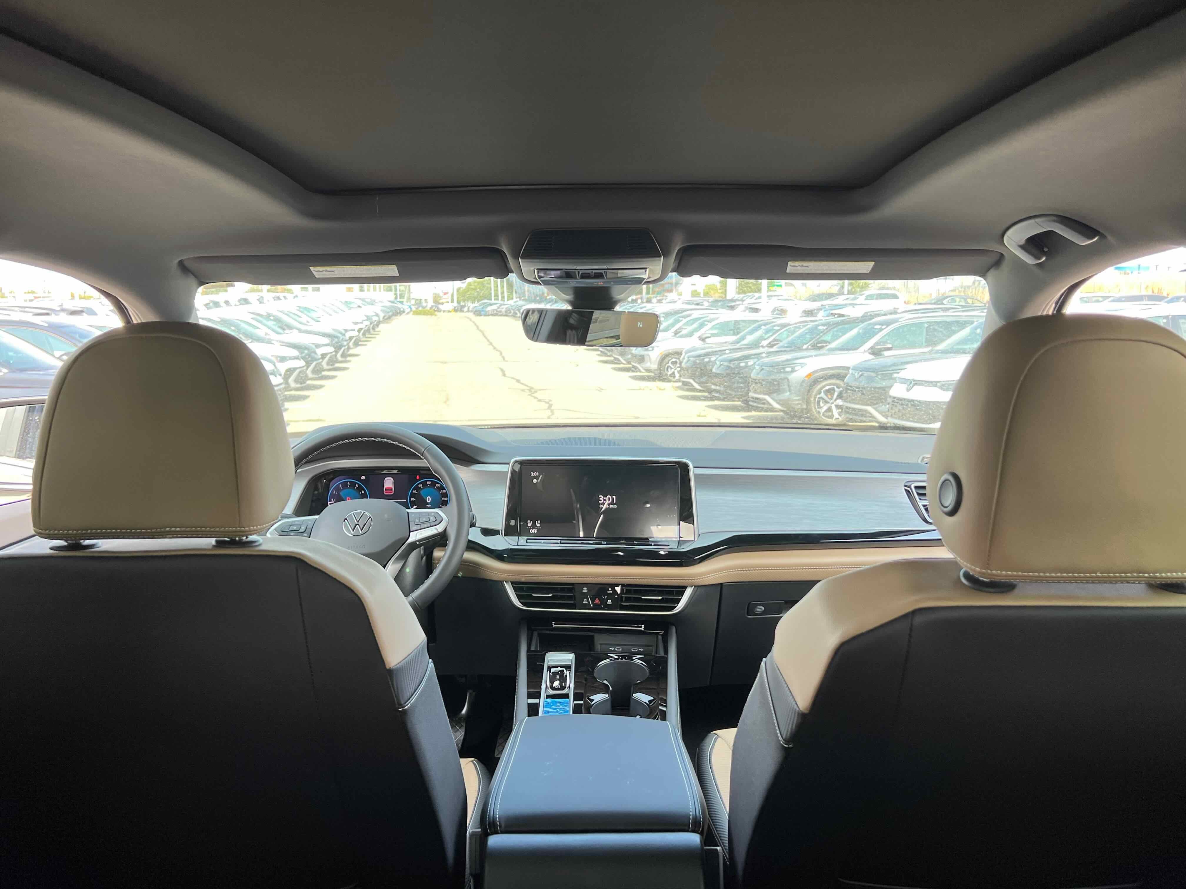 2026 Volkswagen Atlas Cross Sport 2.0T SE w/Technology