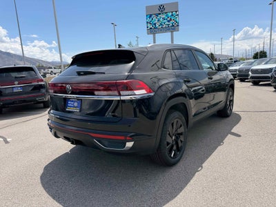 2026 Volkswagen Atlas Cross Sport 2.0T SE w/Technology