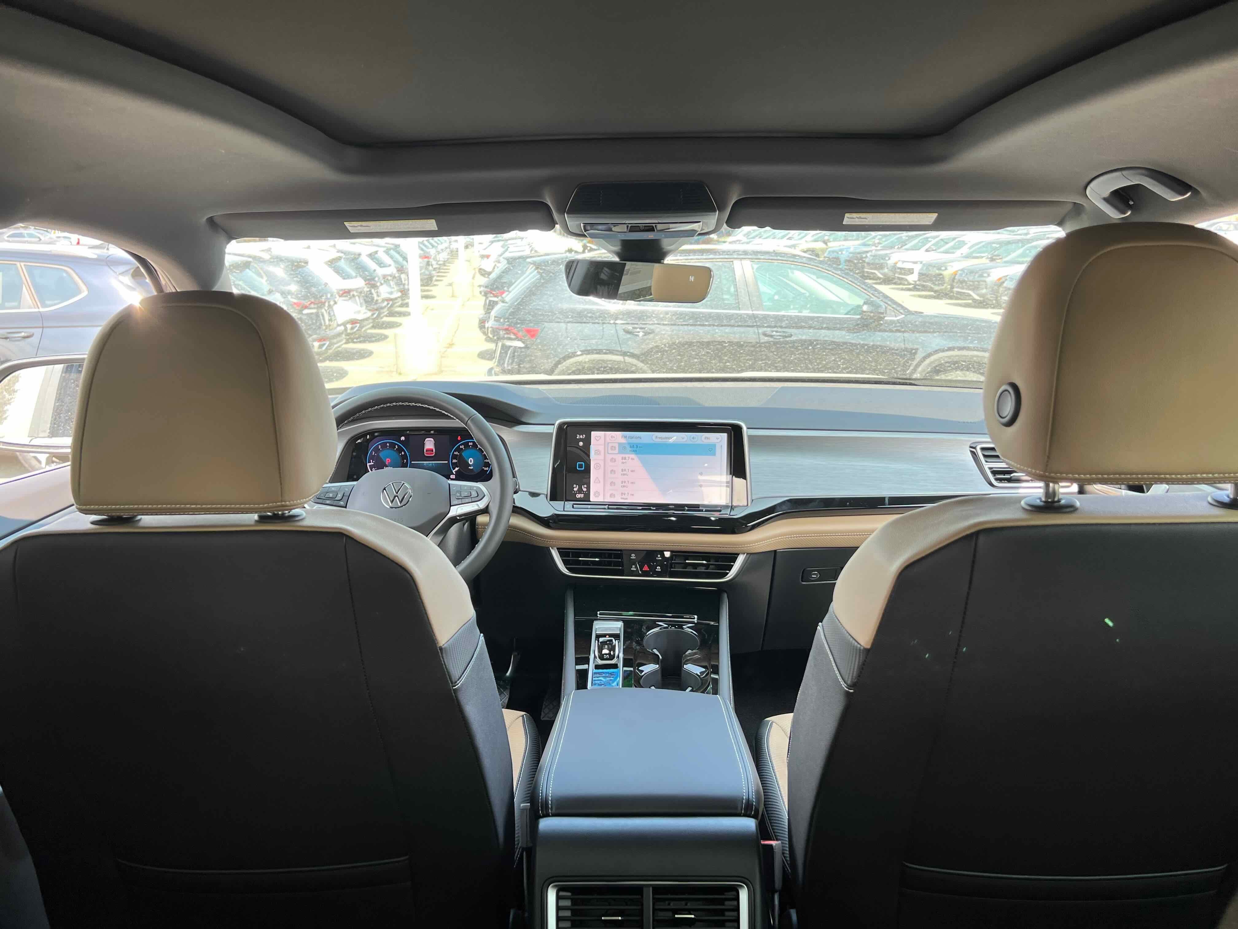 2026 Volkswagen Atlas Cross Sport 2.0T SE w/Technology