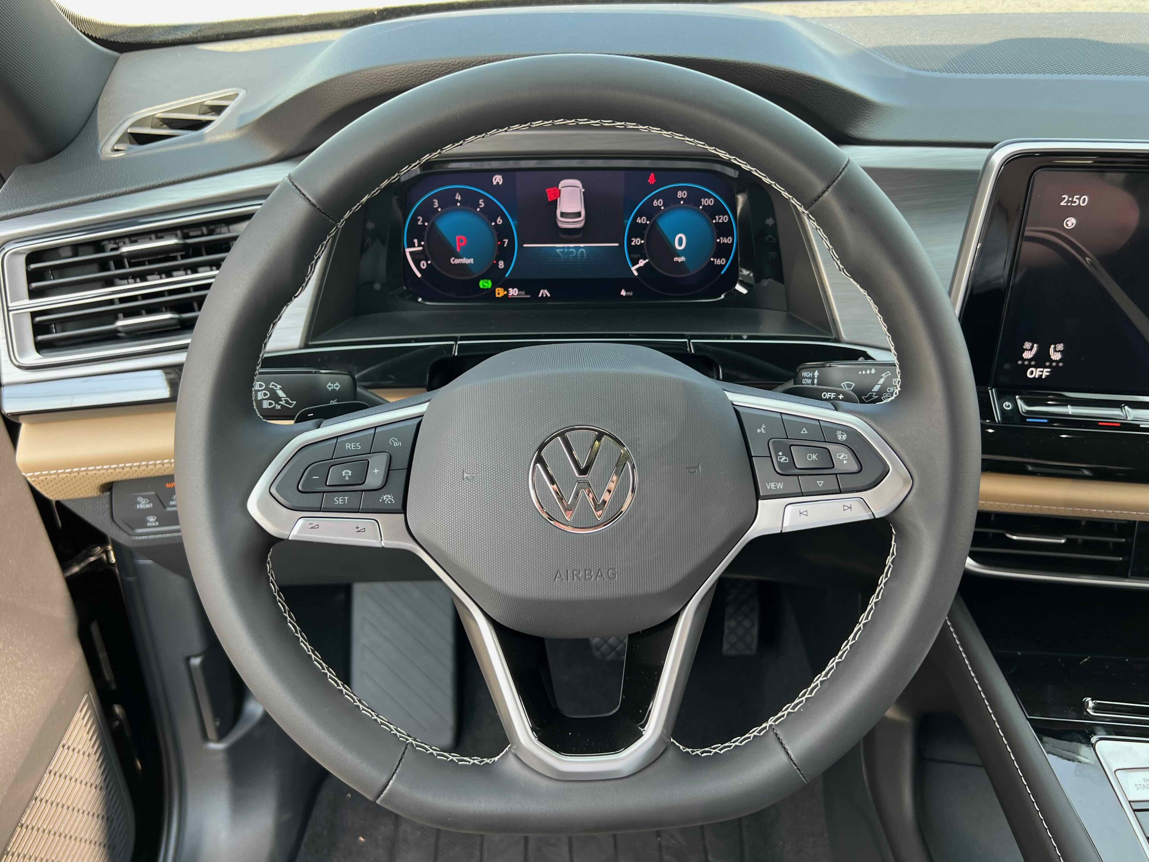 2026 Volkswagen Atlas Cross Sport 2.0T SE w/Technology