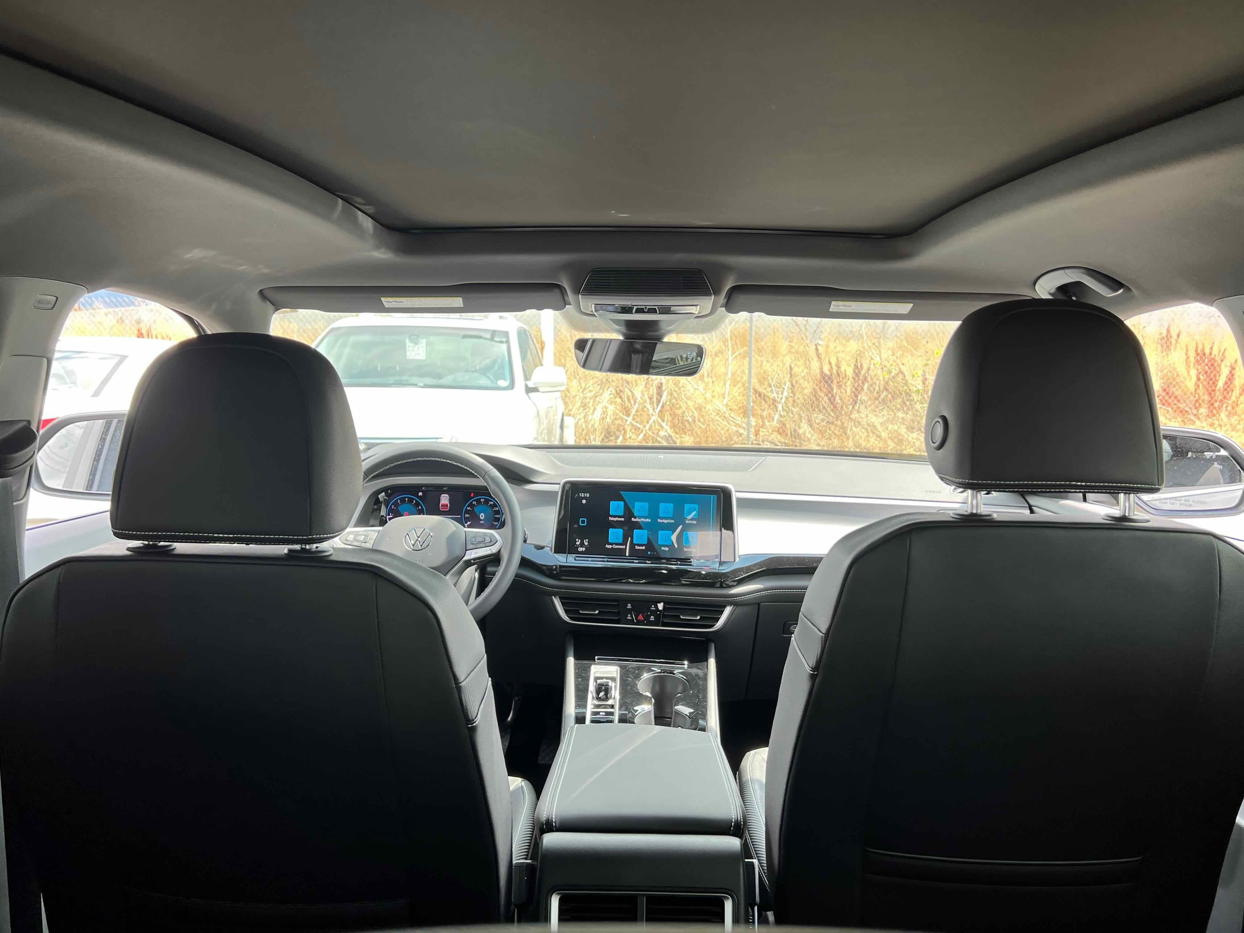 2026 Volkswagen Atlas Cross Sport 2.0T SE w/Technology