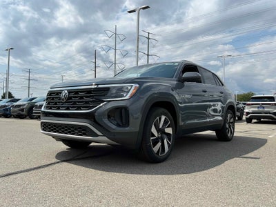2026 Volkswagen Atlas Cross Sport 2.0T SE w/Technology