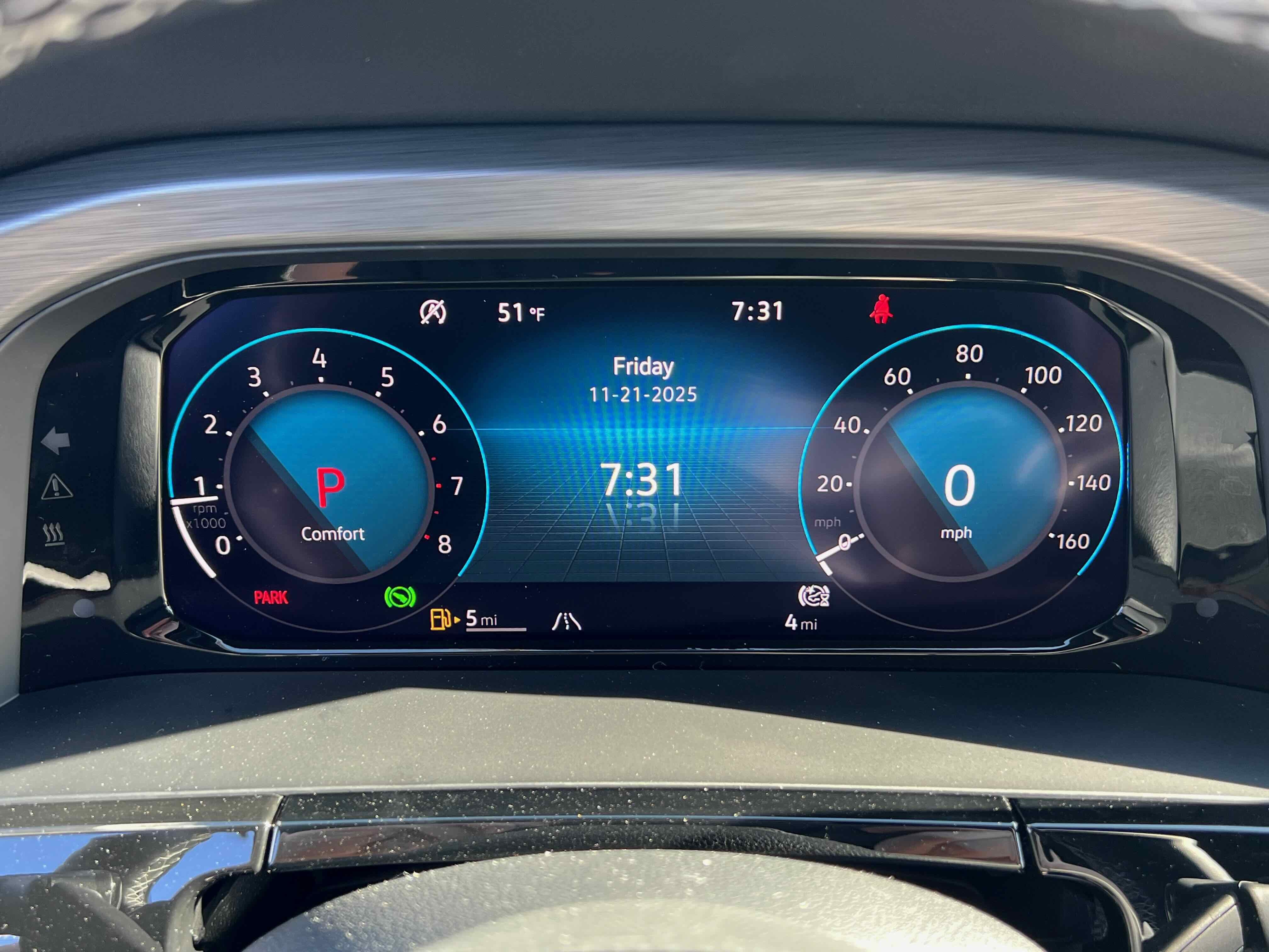 2026 Volkswagen Atlas Cross Sport 2.0T SE w/Technology