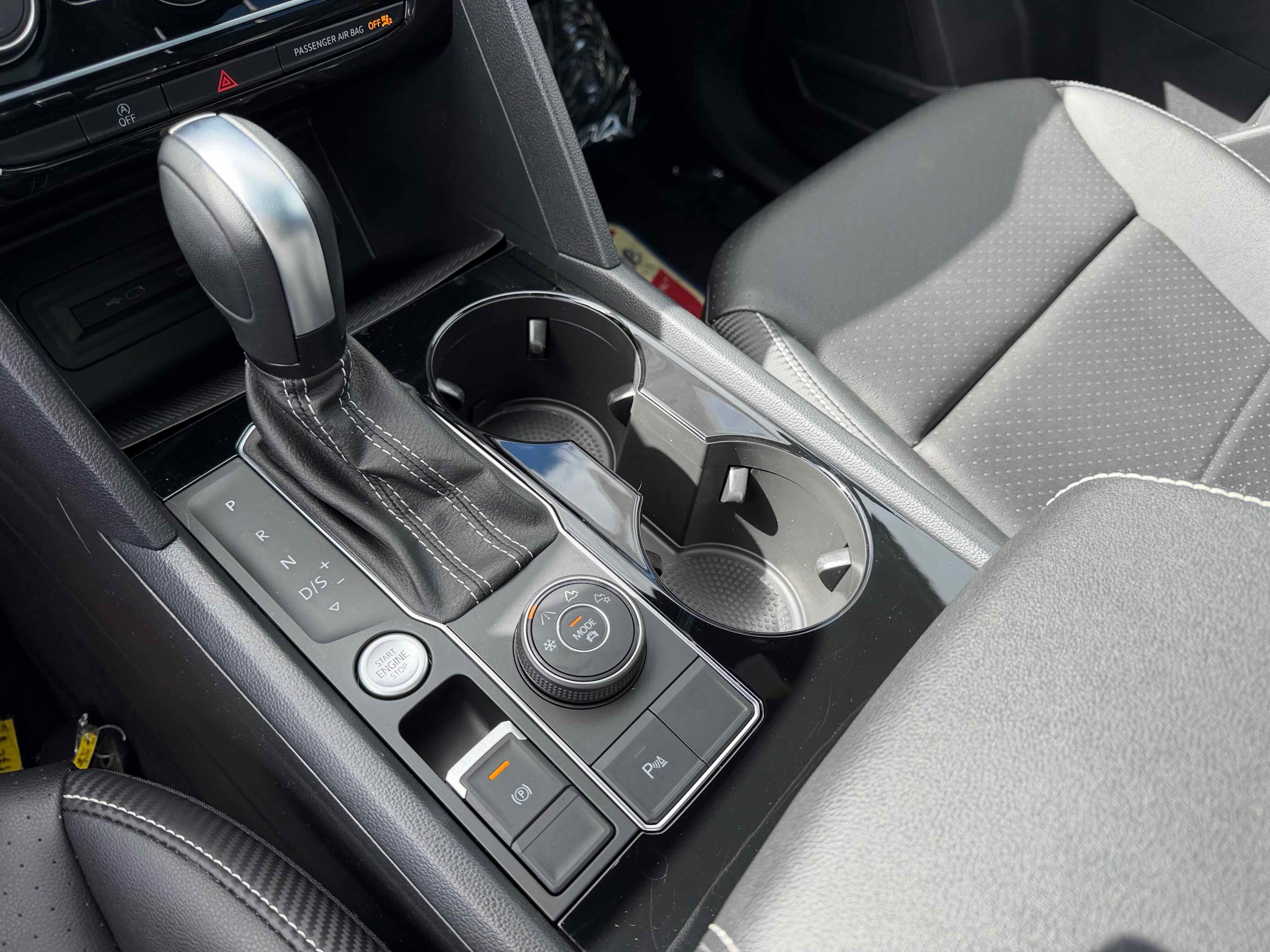 2023 Volkswagen Atlas Cross Sport 3.6L V6 SE w/Technology