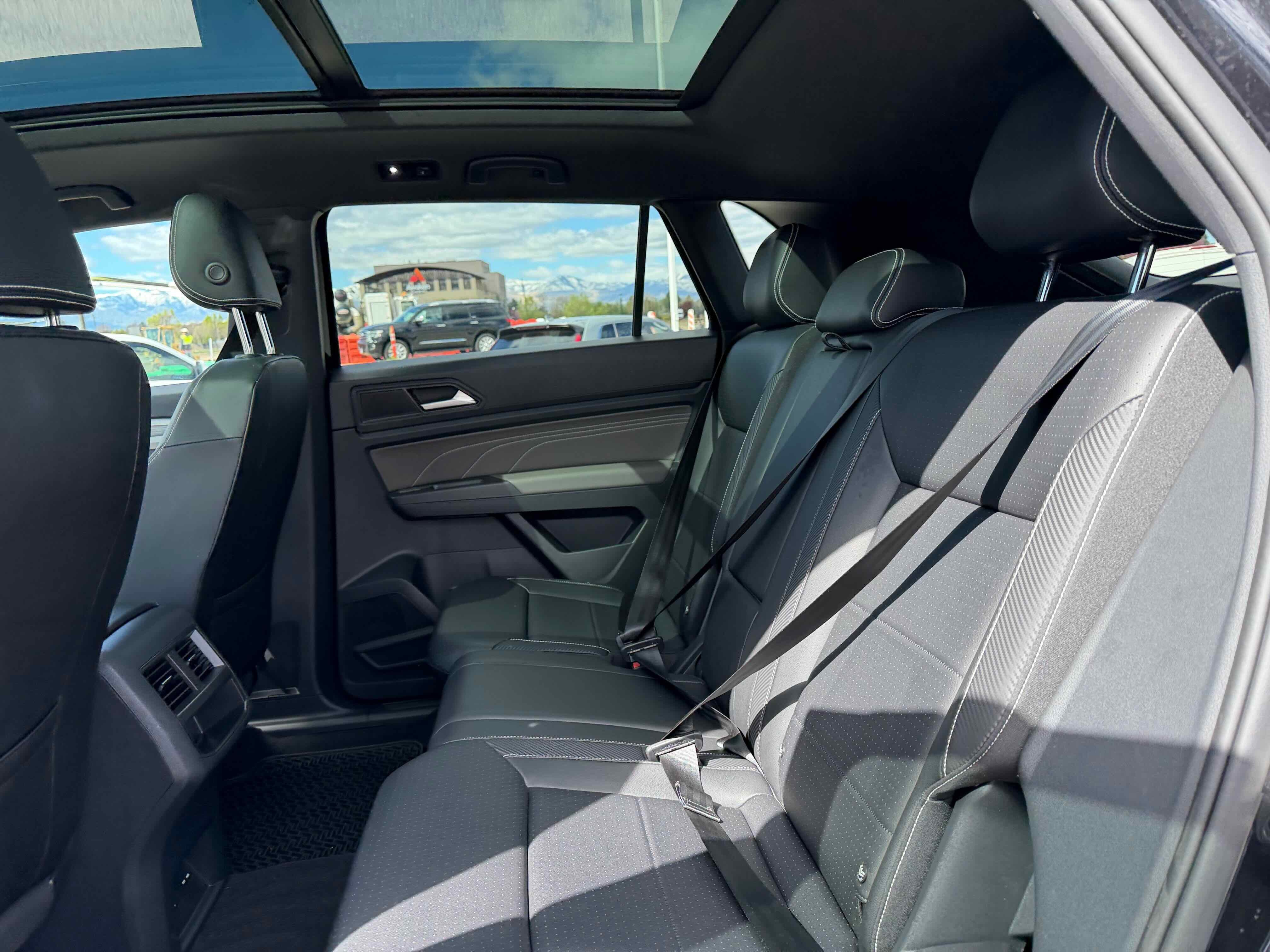 2023 Volkswagen Atlas Cross Sport 3.6L V6 SE w/Technology