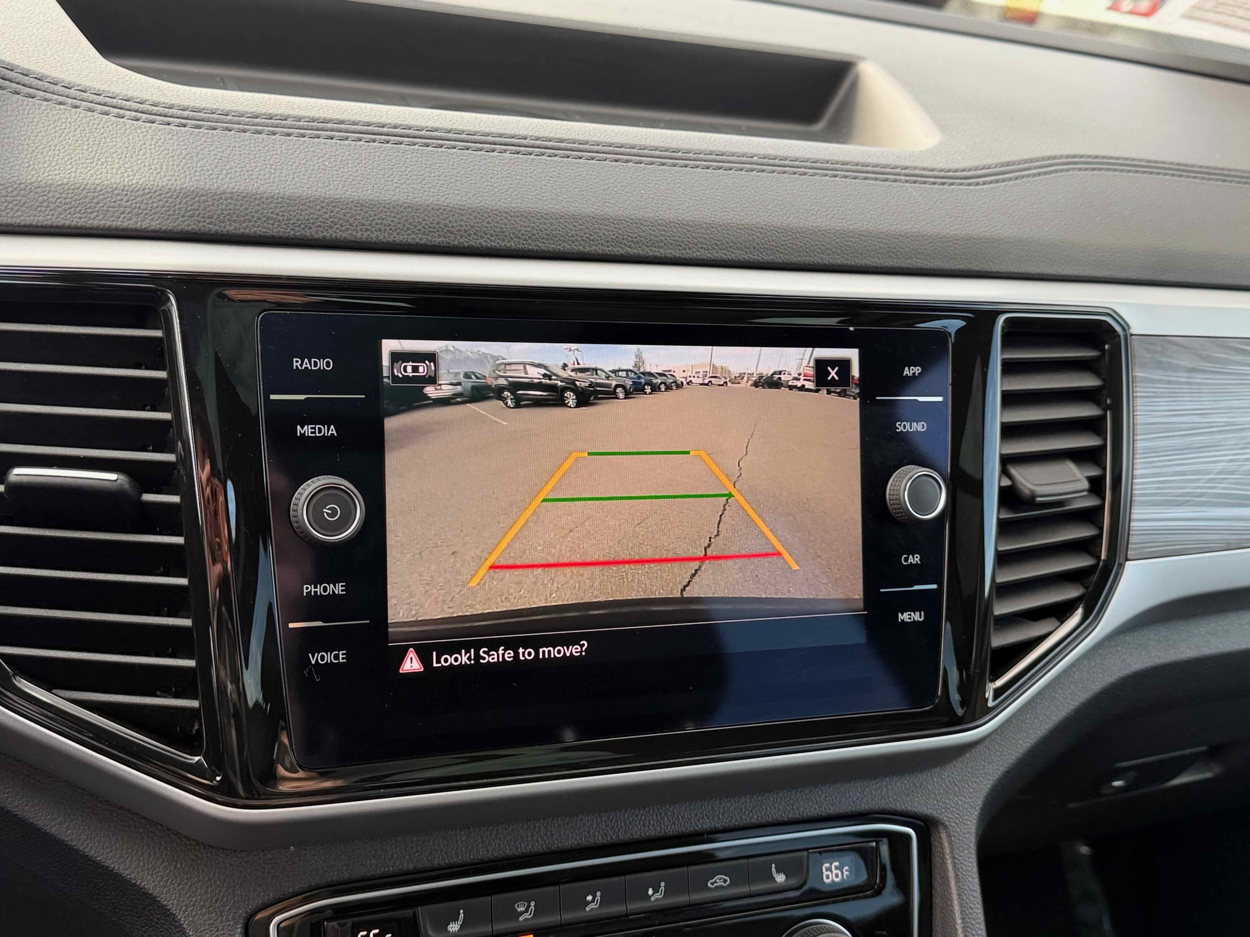 2022 Volkswagen Atlas Cross Sport 3.6L V6 SE w/Technology