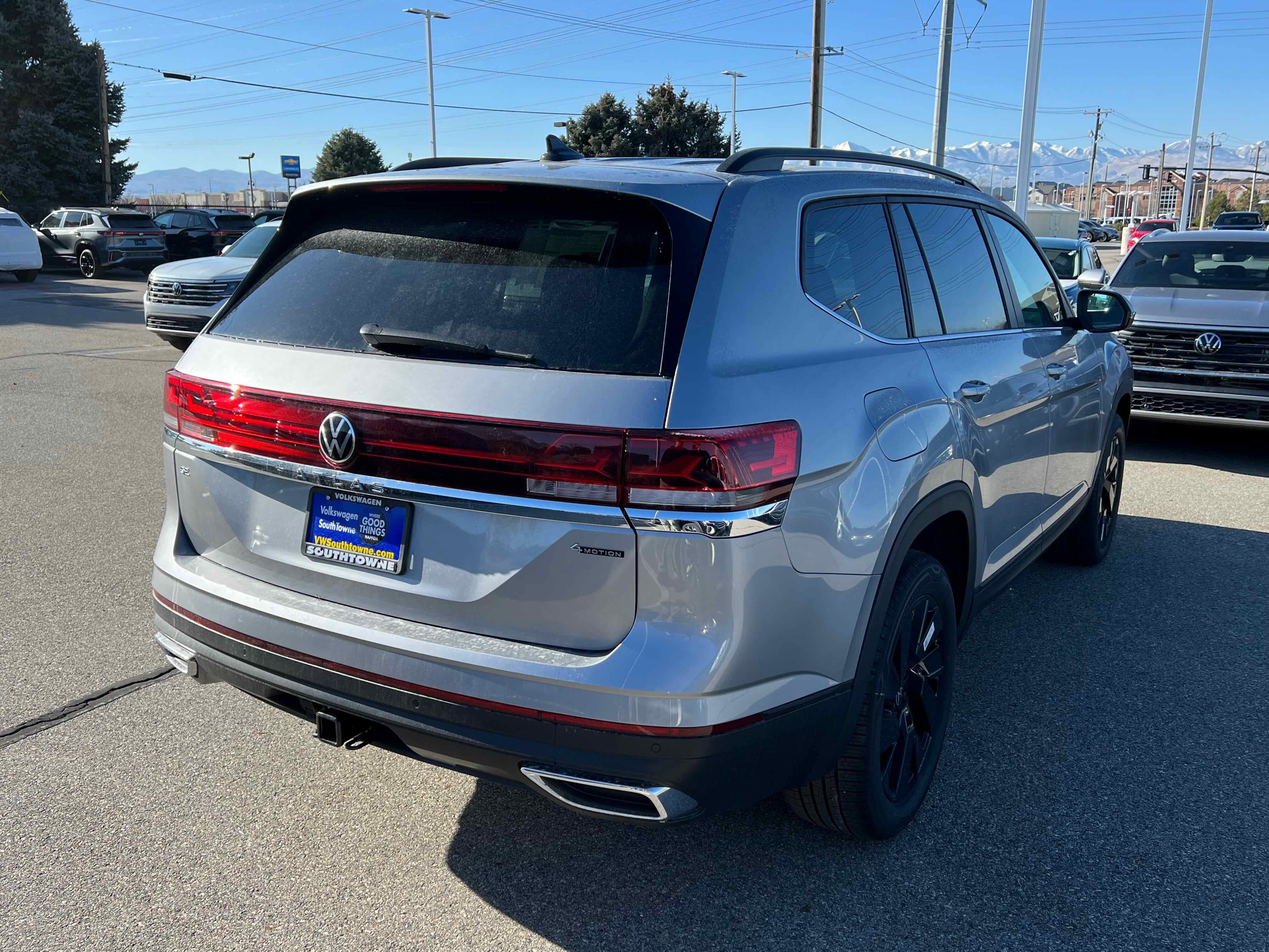 2026 Volkswagen Atlas 2.0T SE w/Technology