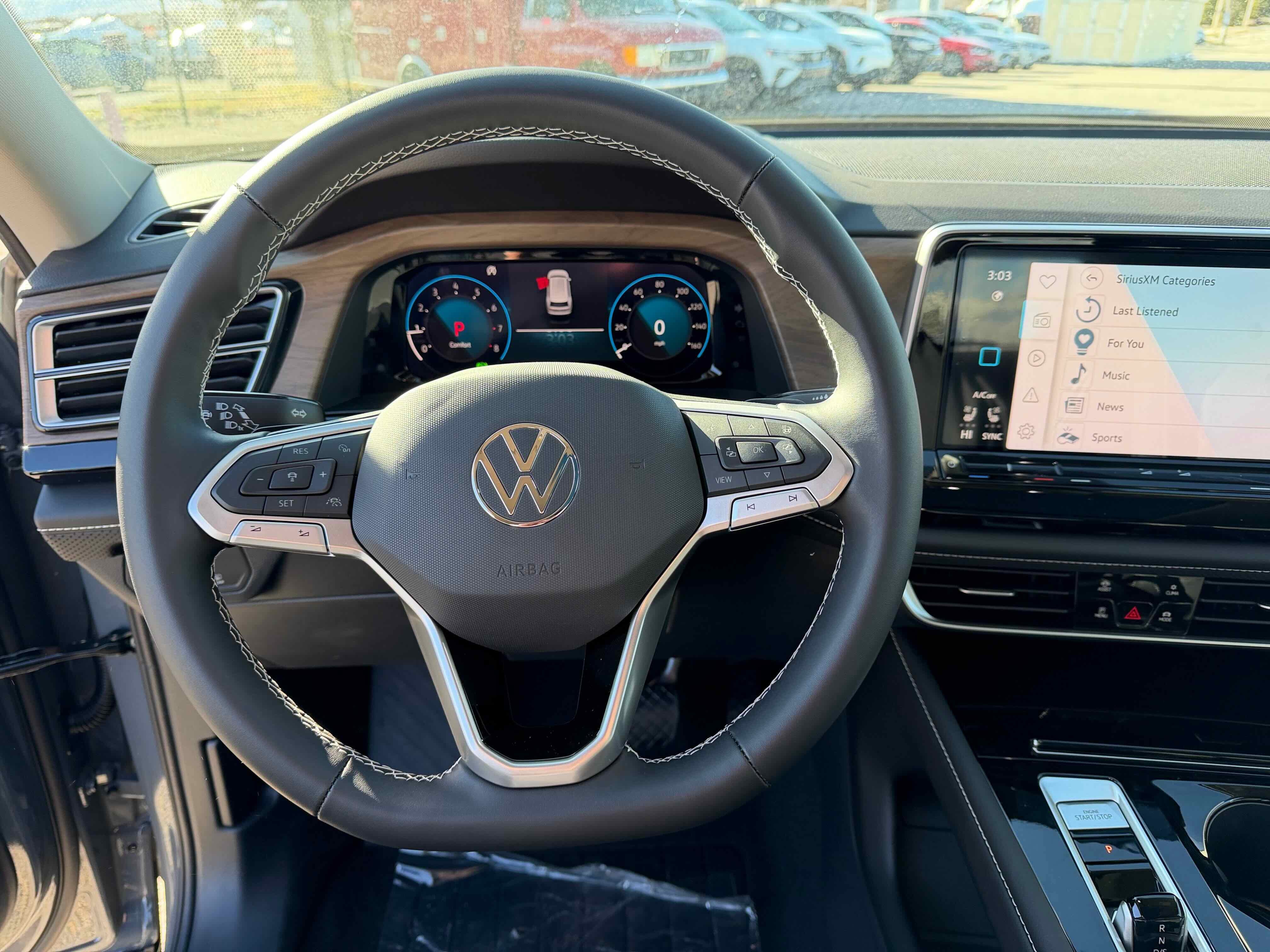 2026 Volkswagen Atlas 2.0T SE w/Technology