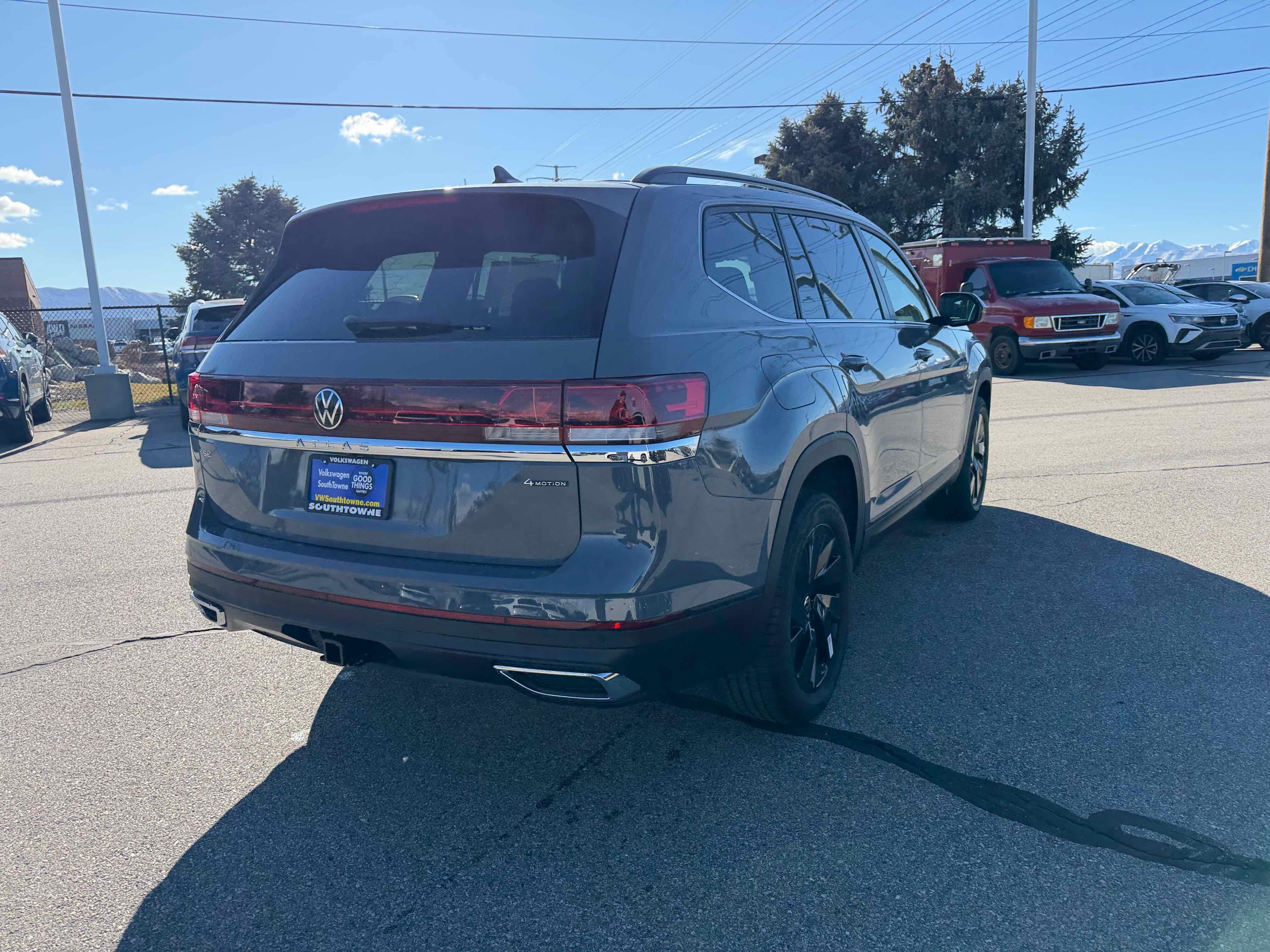 2026 Volkswagen Atlas 2.0T SE w/Technology
