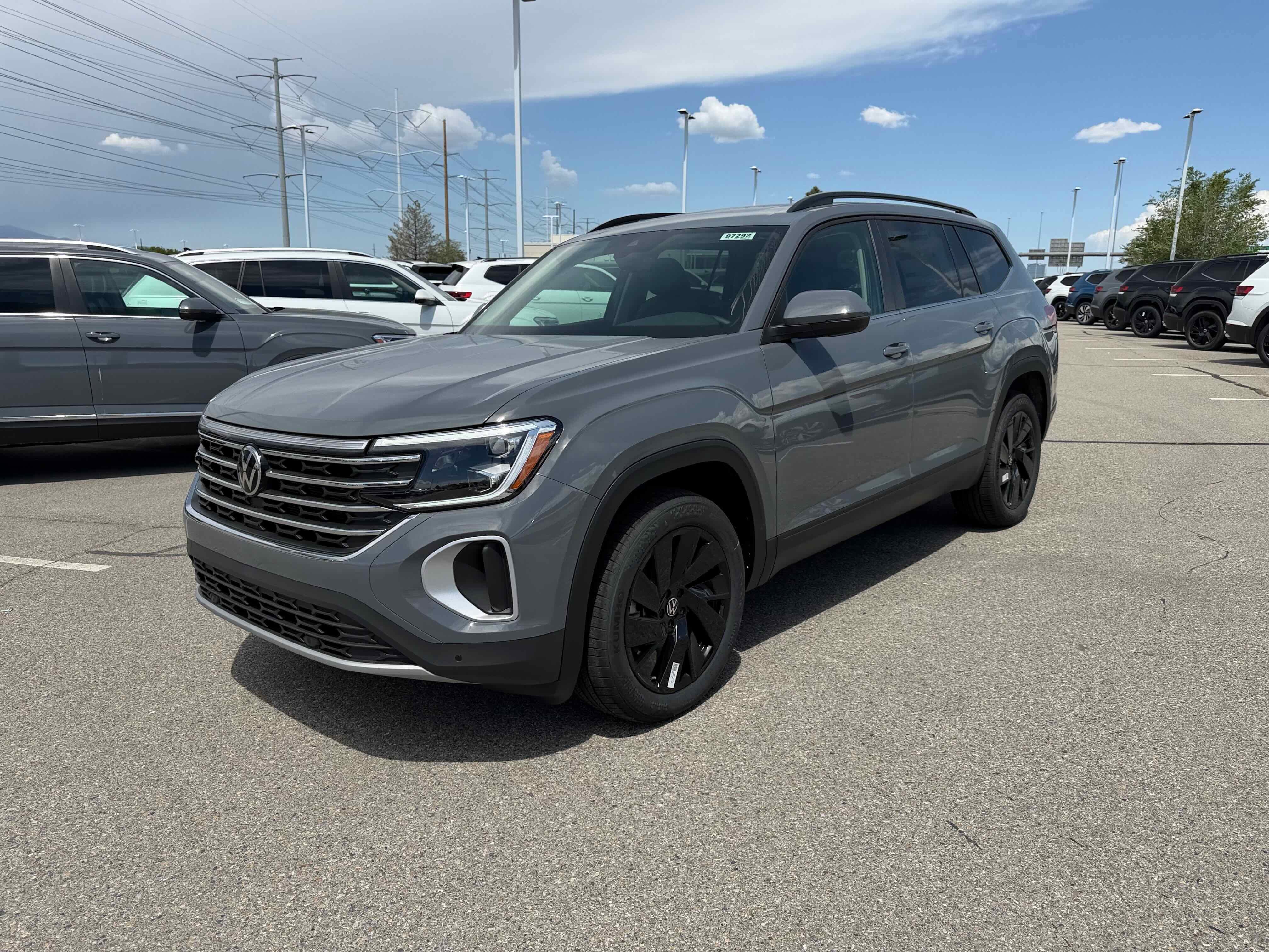 2026 Volkswagen Atlas 2.0T SE w/Technology