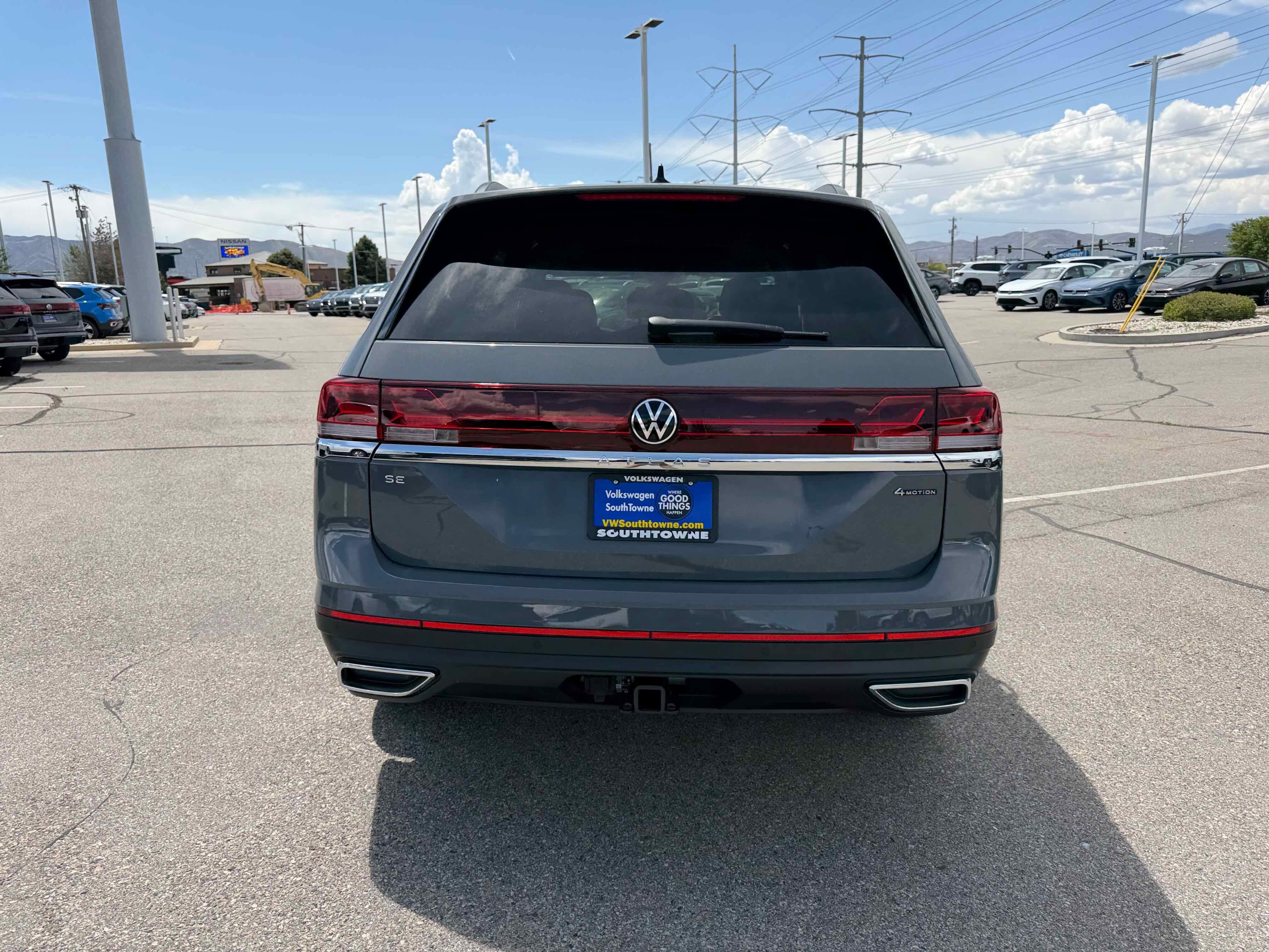 2026 Volkswagen Atlas 2.0T SE w/Technology