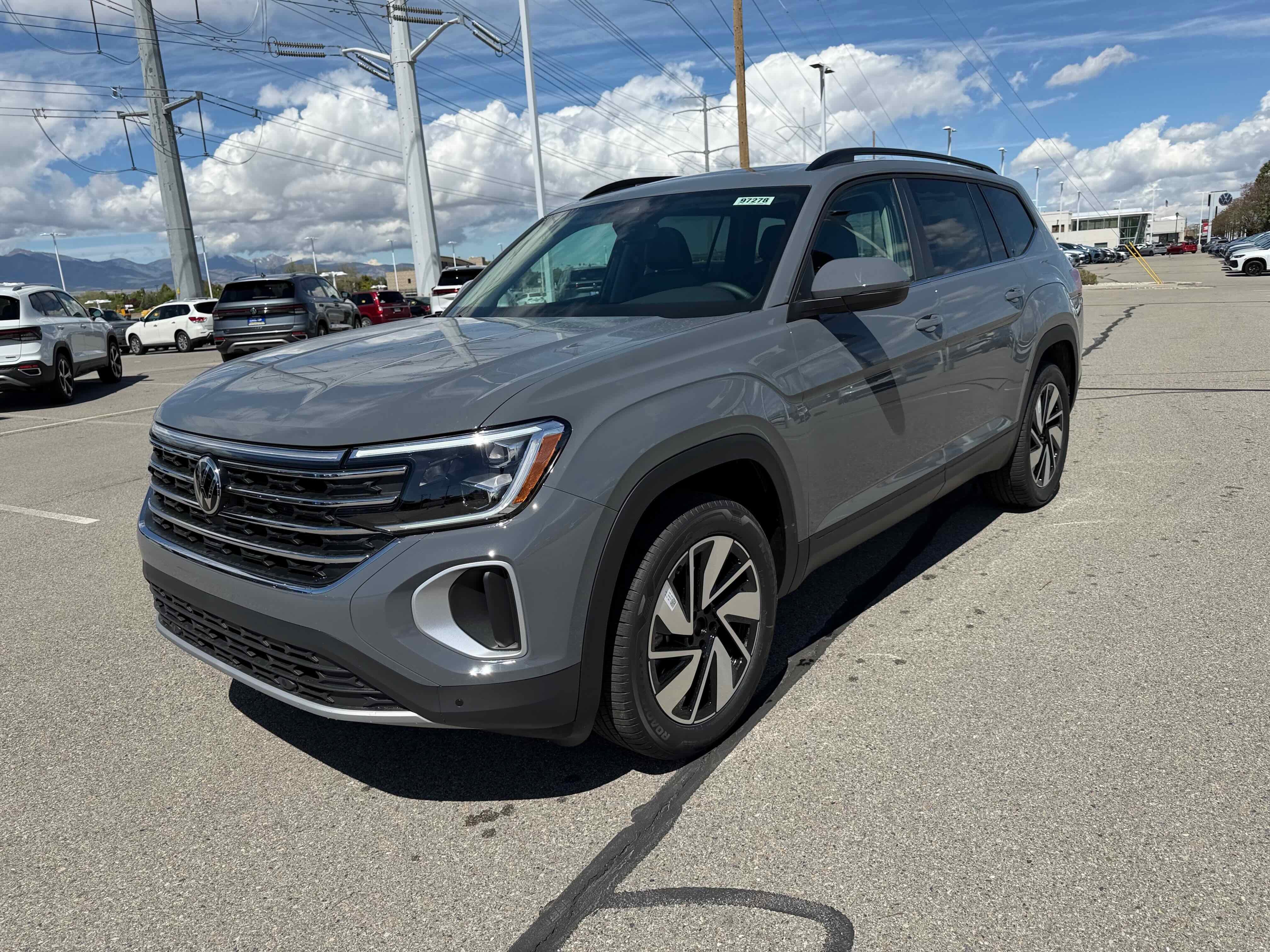 2026 Volkswagen Atlas 2.0T SE w/Technology