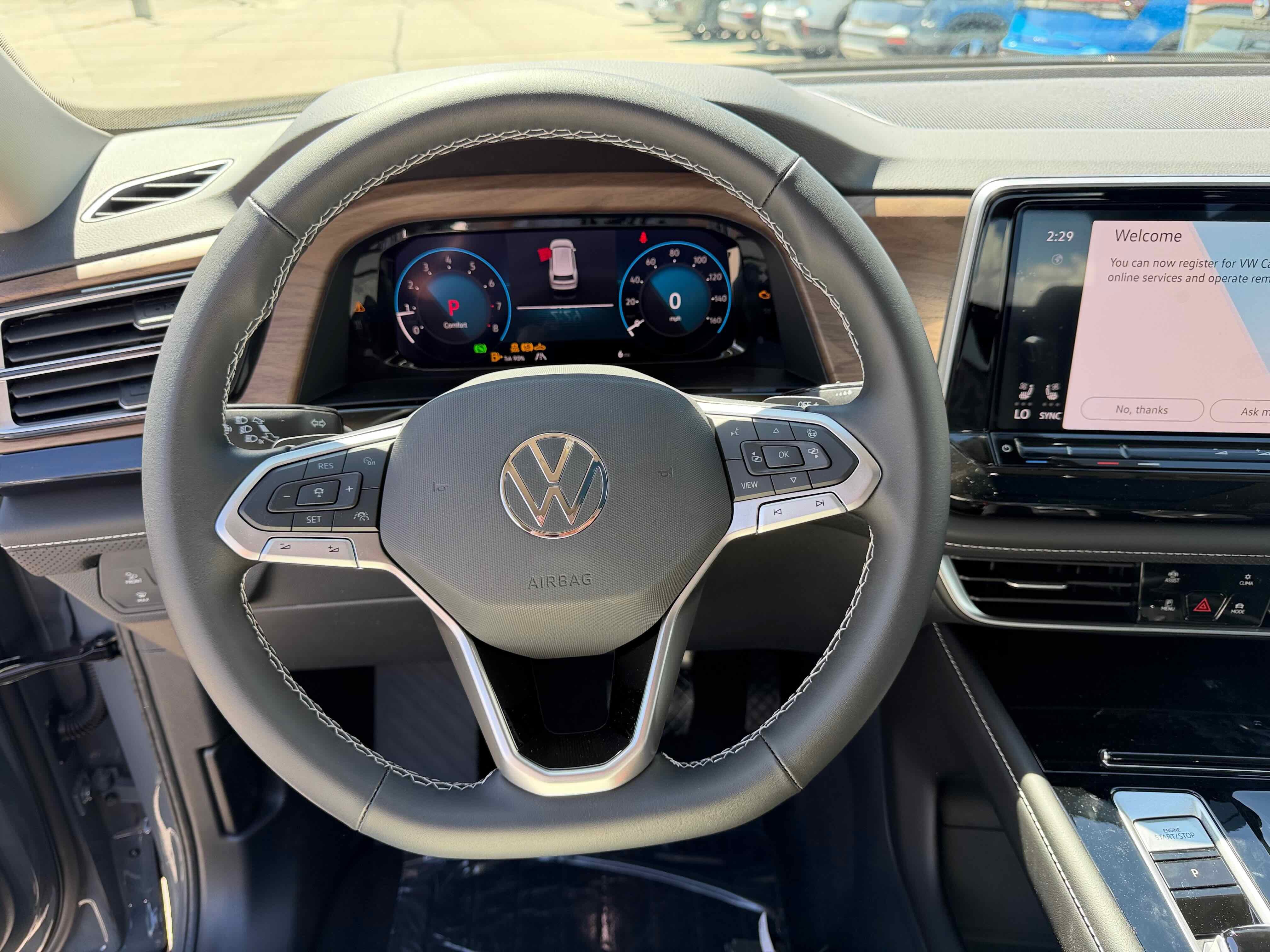 2026 Volkswagen Atlas 2.0T SE w/Technology