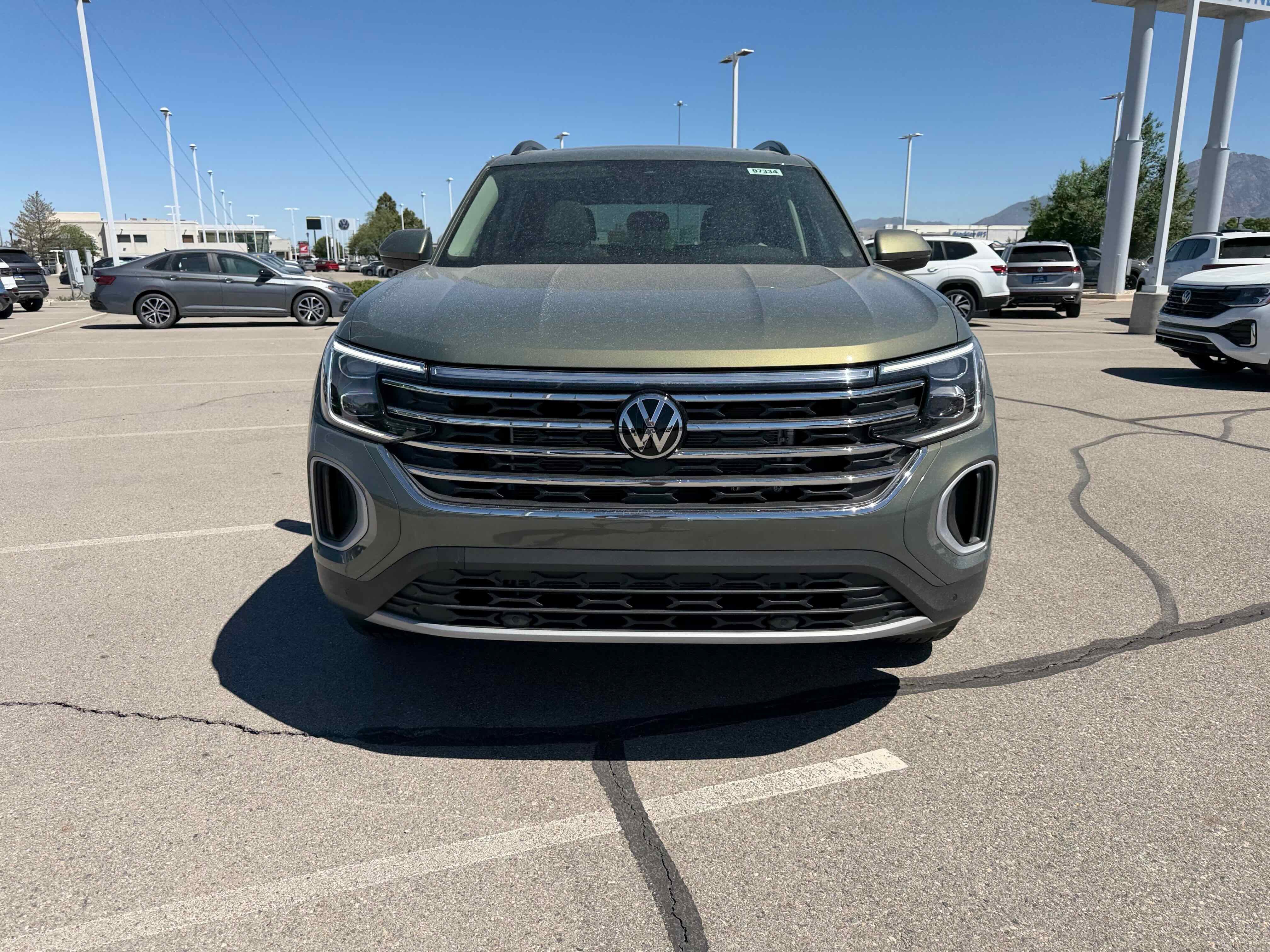 2026 Volkswagen Atlas 2.0T SE w/Technology