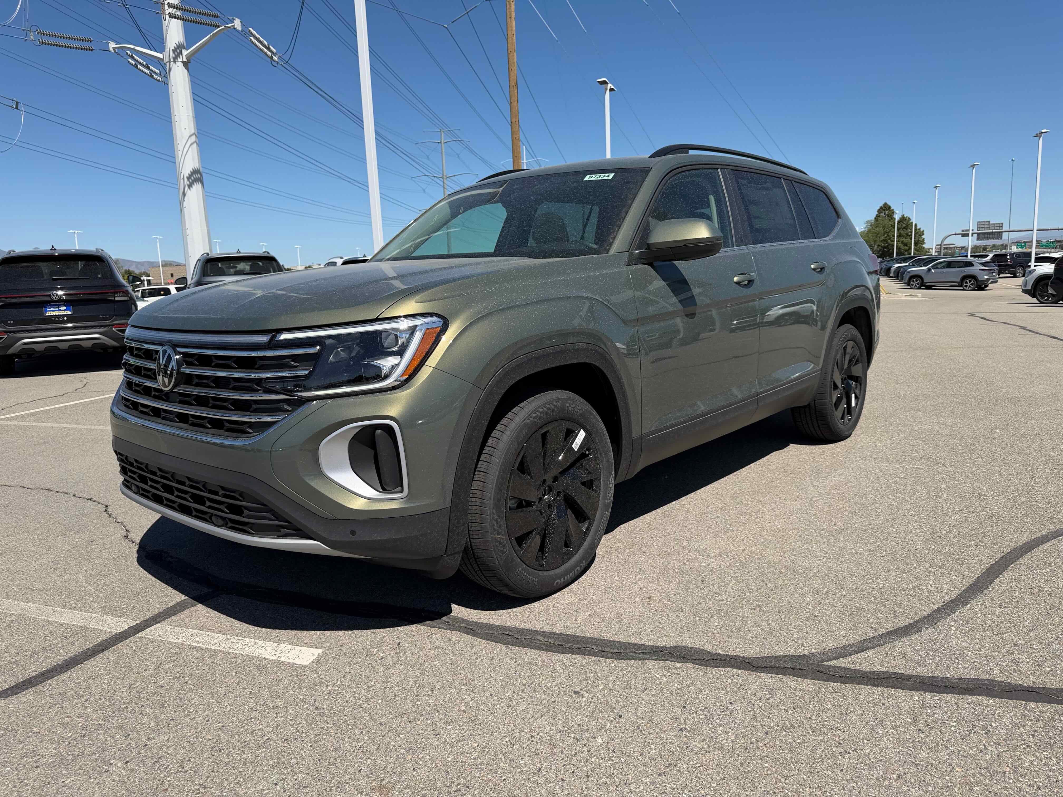 2026 Volkswagen Atlas 2.0T SE w/Technology