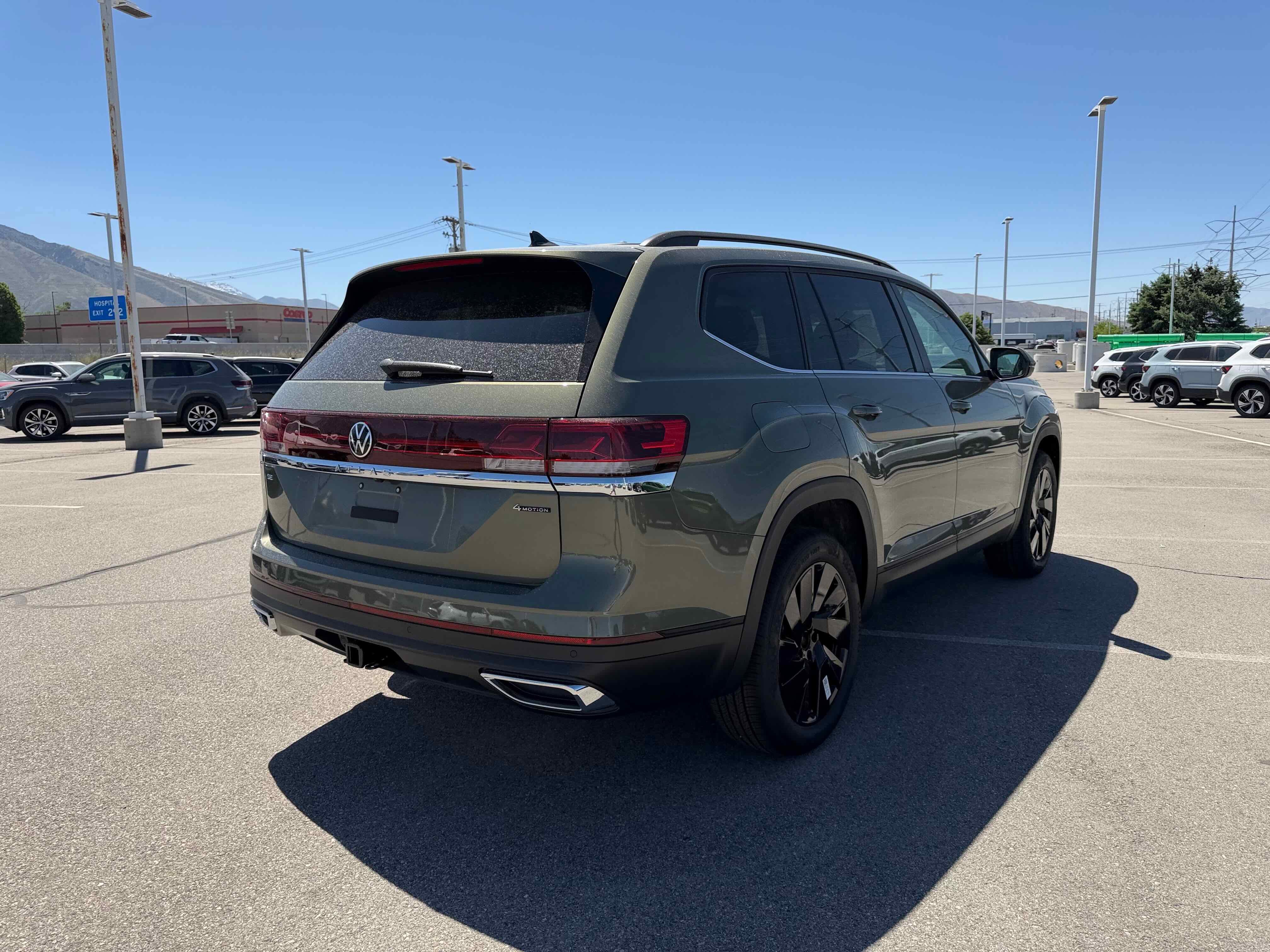 2026 Volkswagen Atlas 2.0T SE w/Technology