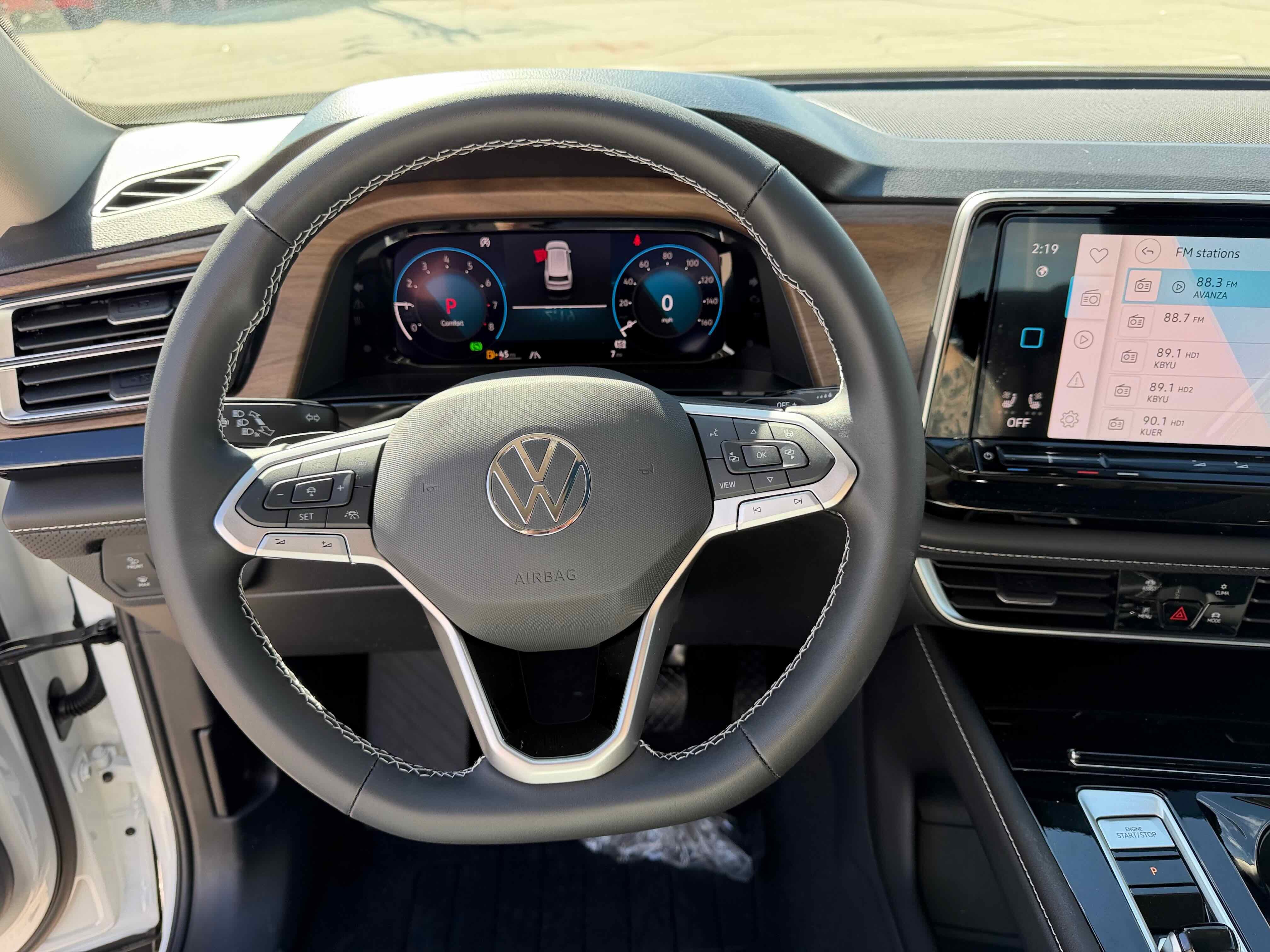 2026 Volkswagen Atlas 2.0T SE w/Technology