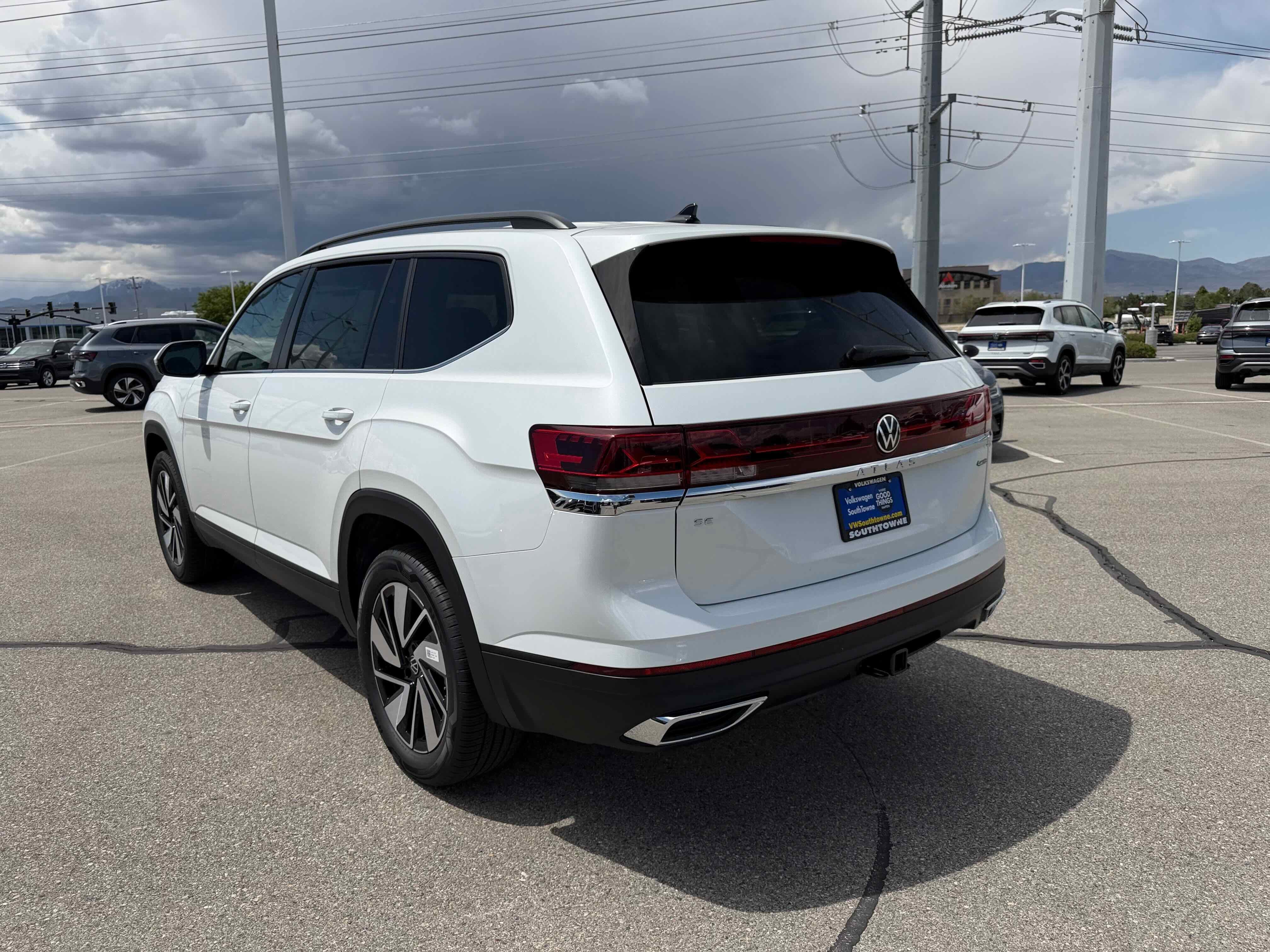 2026 Volkswagen Atlas 2.0T SE w/Technology