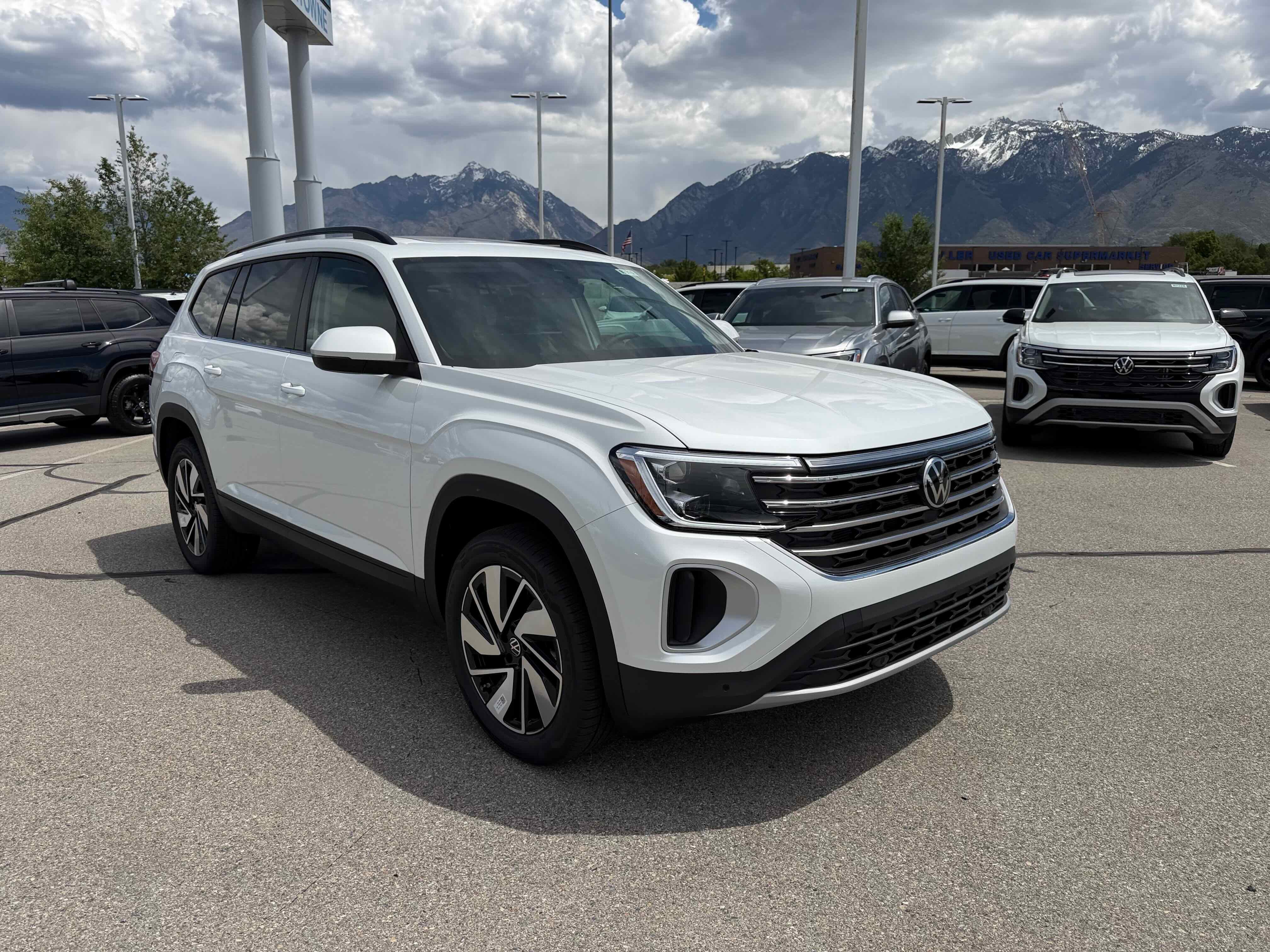2026 Volkswagen Atlas 2.0T SE w/Technology