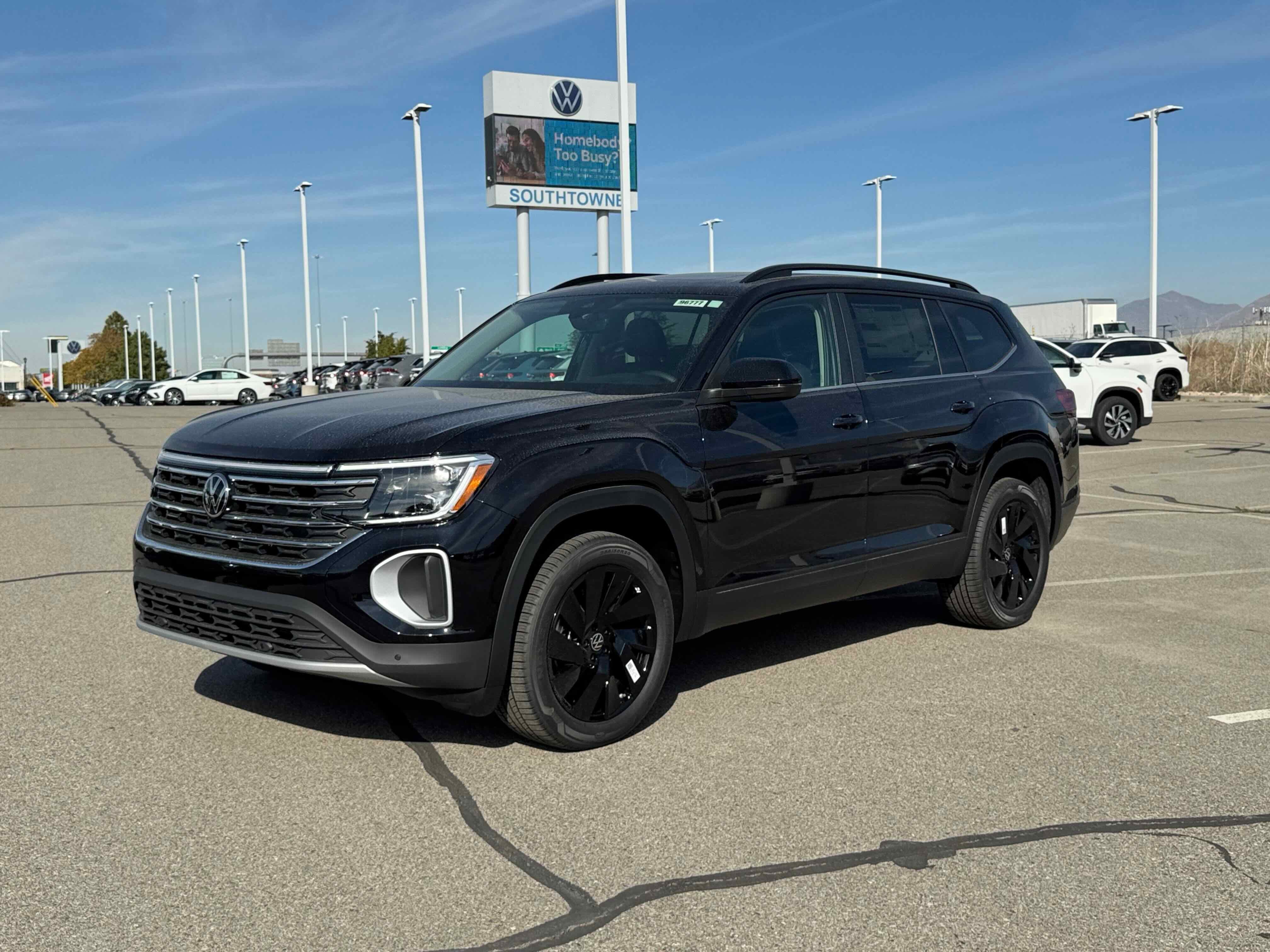 2026 Volkswagen Atlas 2.0T SE w/Technology