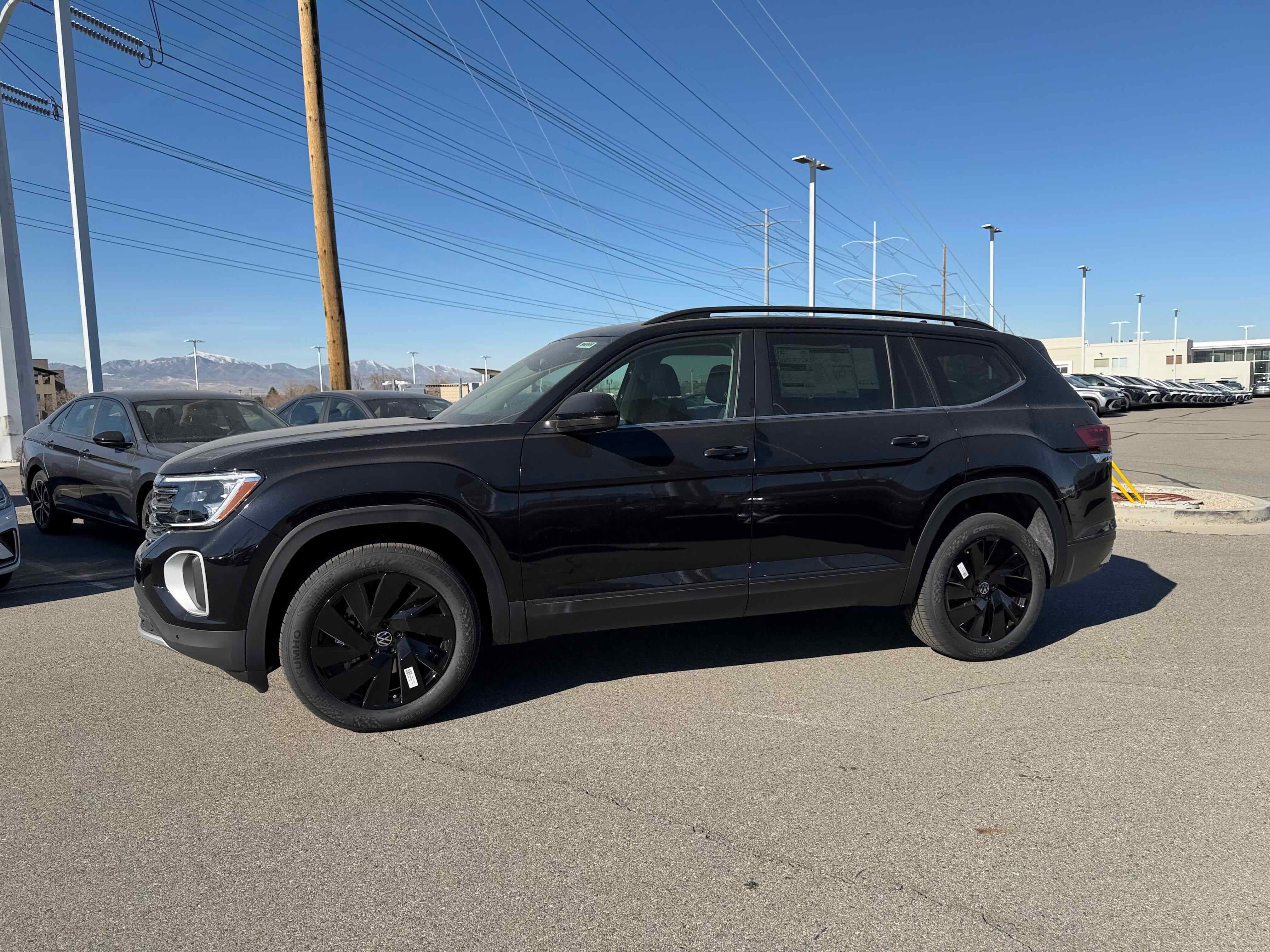 2026 Volkswagen Atlas 2.0T SE w/Technology