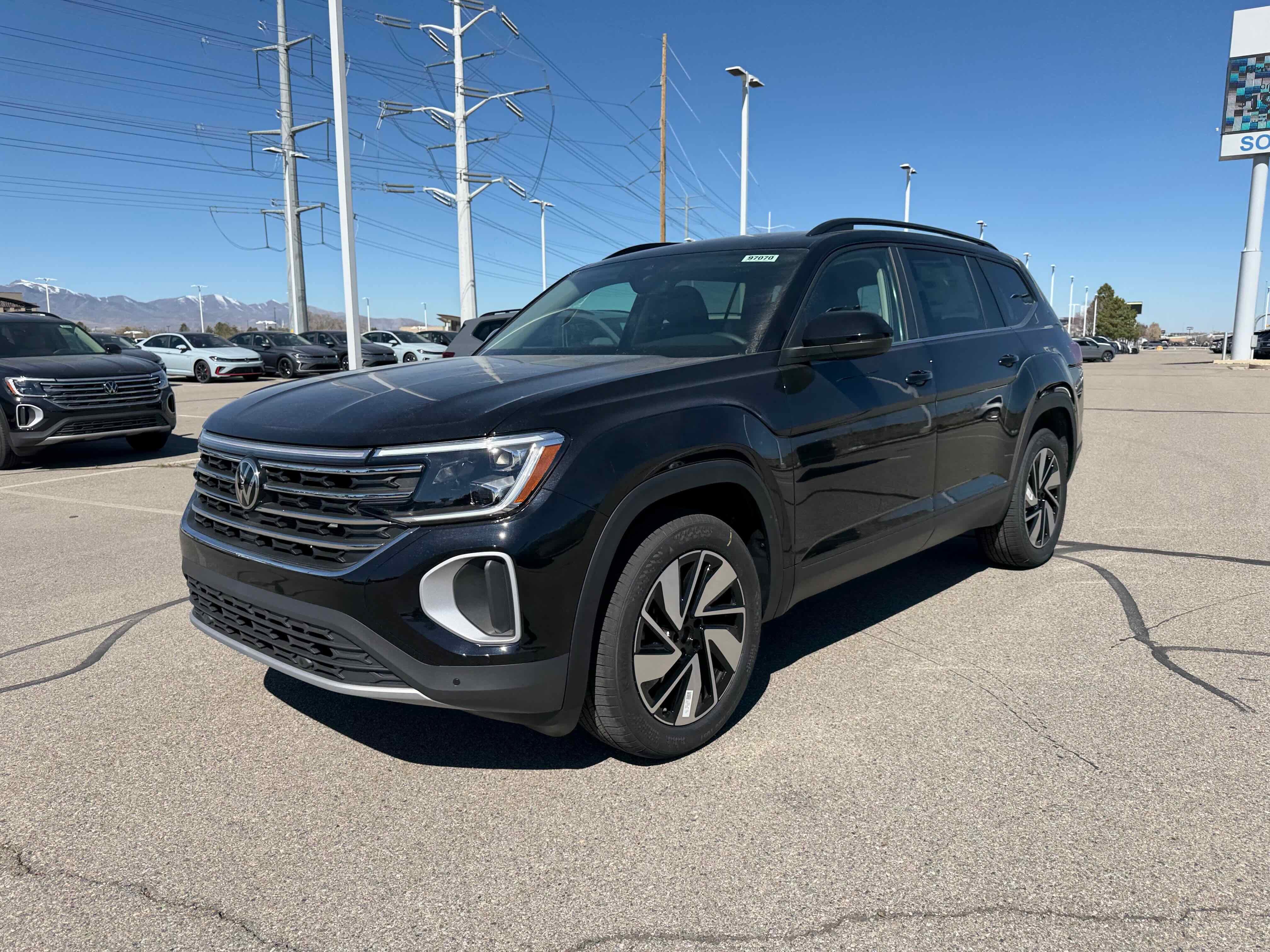 2026 Volkswagen Atlas 2.0T SE w/Technology