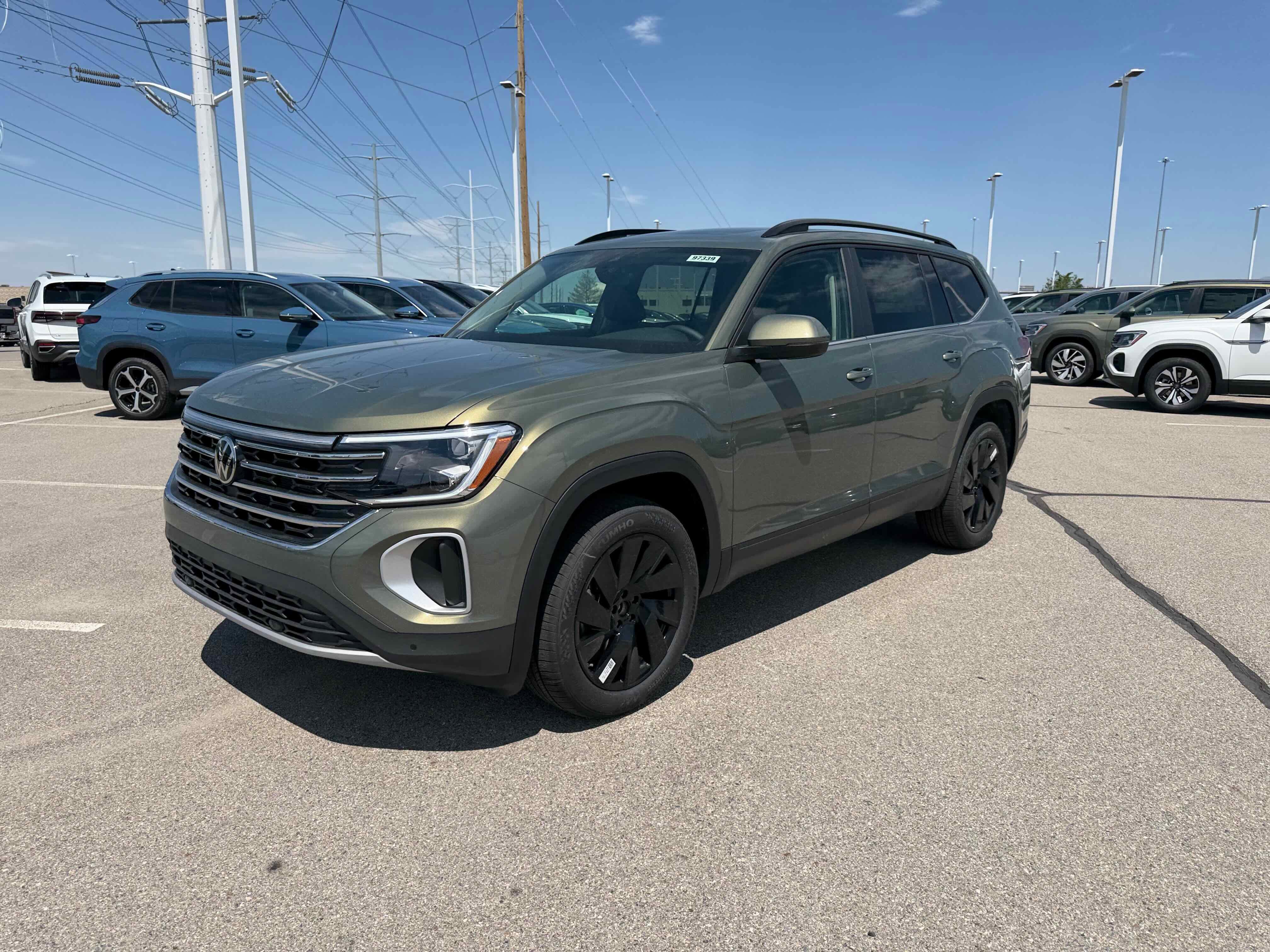 2026 Volkswagen Atlas 2.0T SE w/Technology