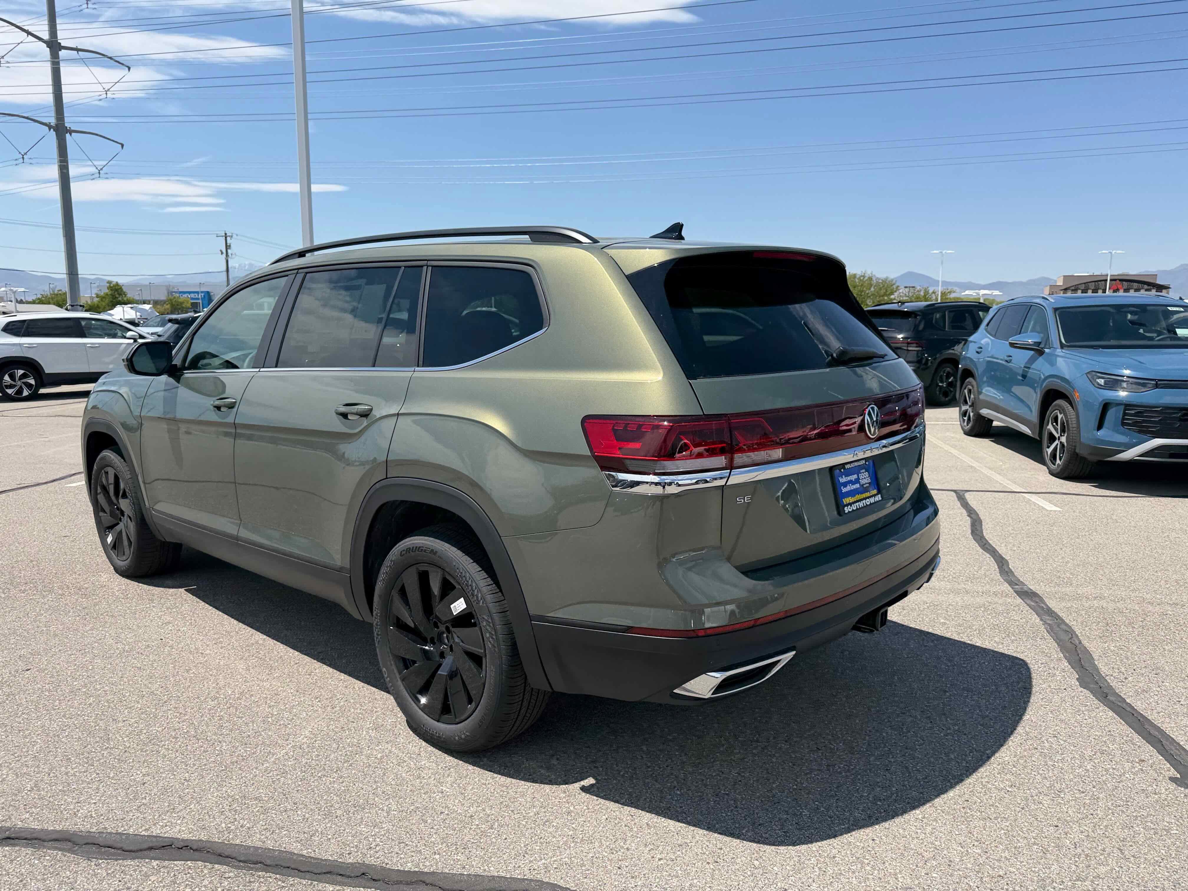 2026 Volkswagen Atlas 2.0T SE w/Technology