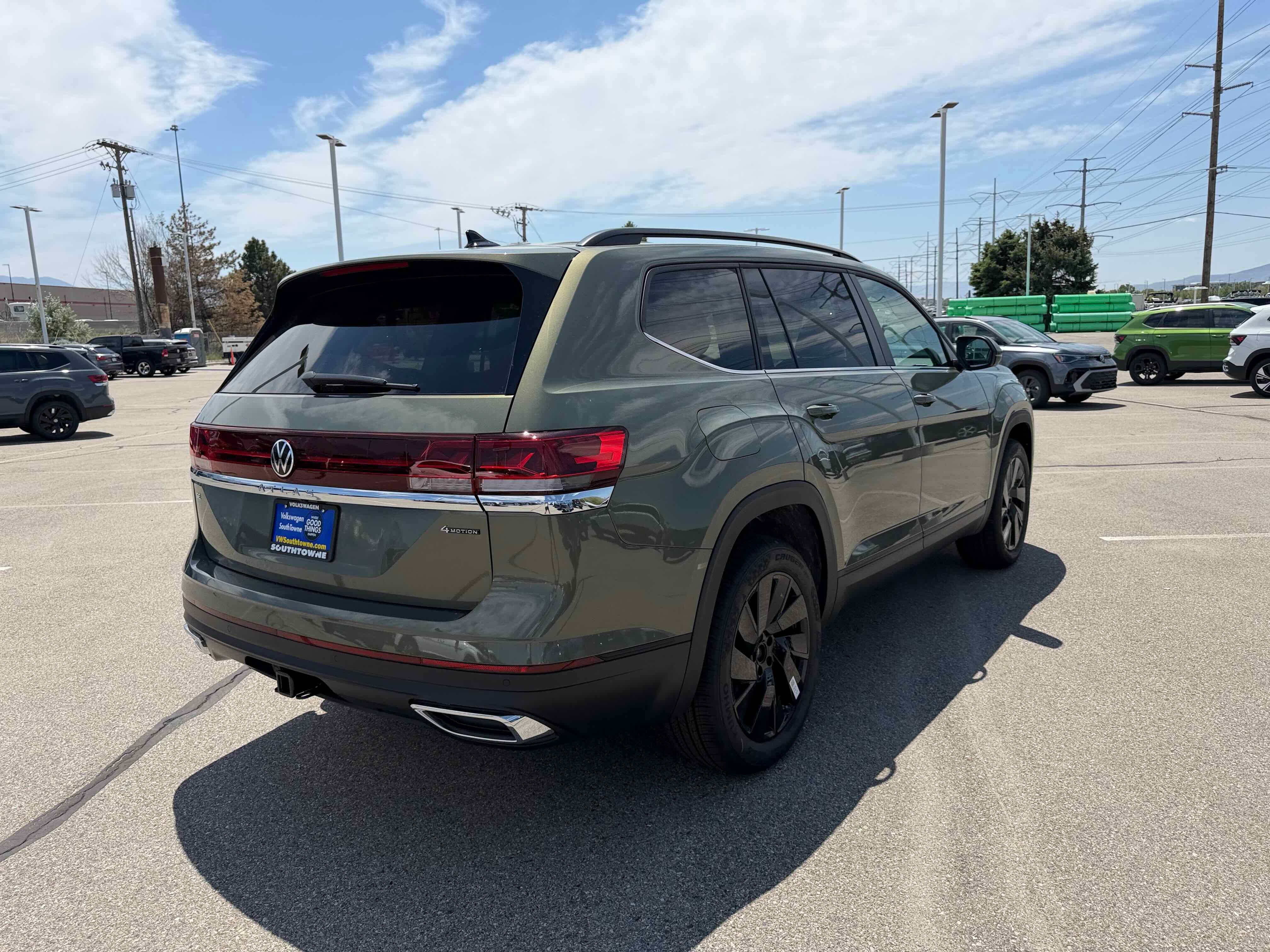 2026 Volkswagen Atlas 2.0T SE w/Technology