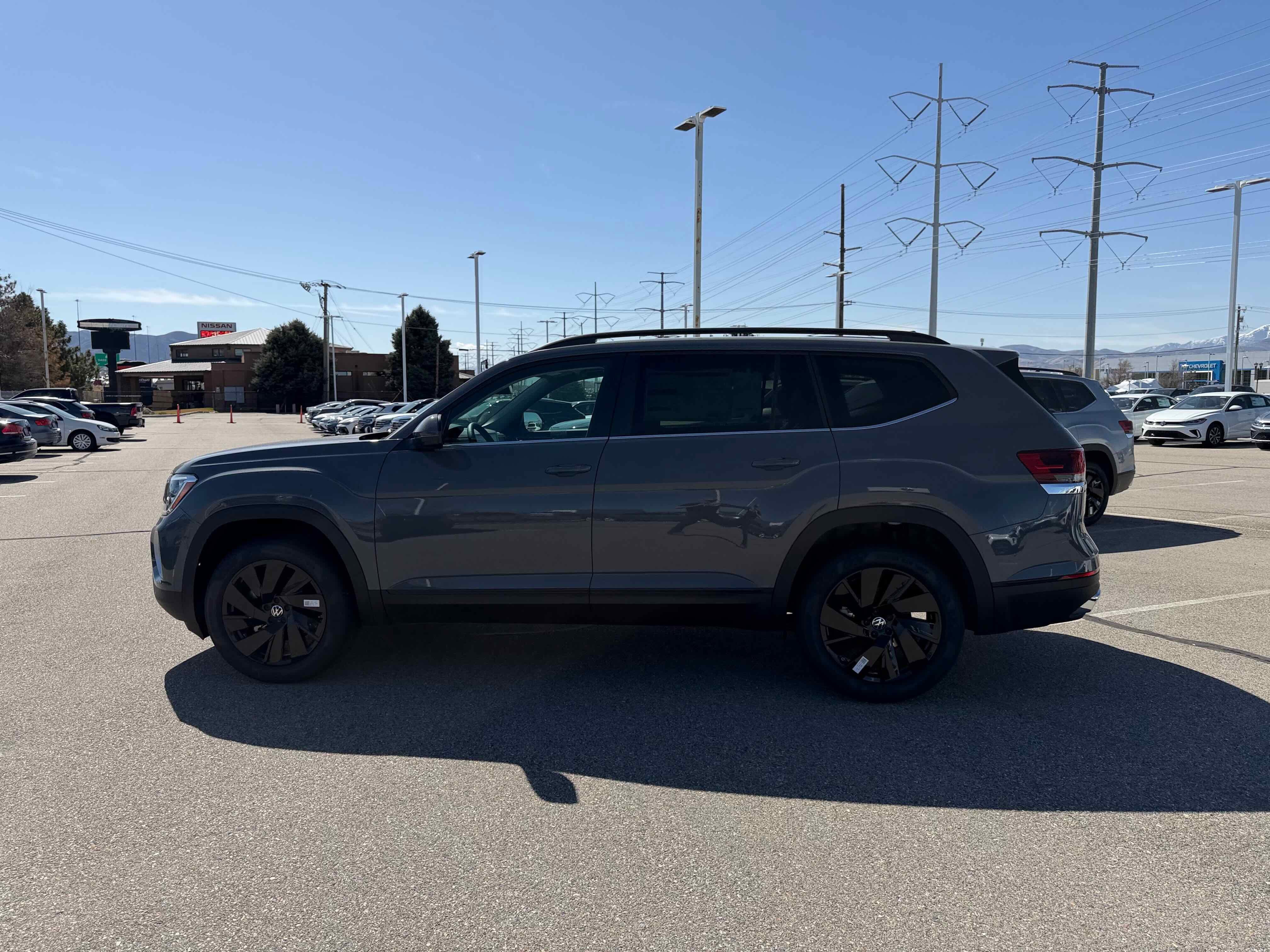 2026 Volkswagen Atlas 2.0T SE w/Technology