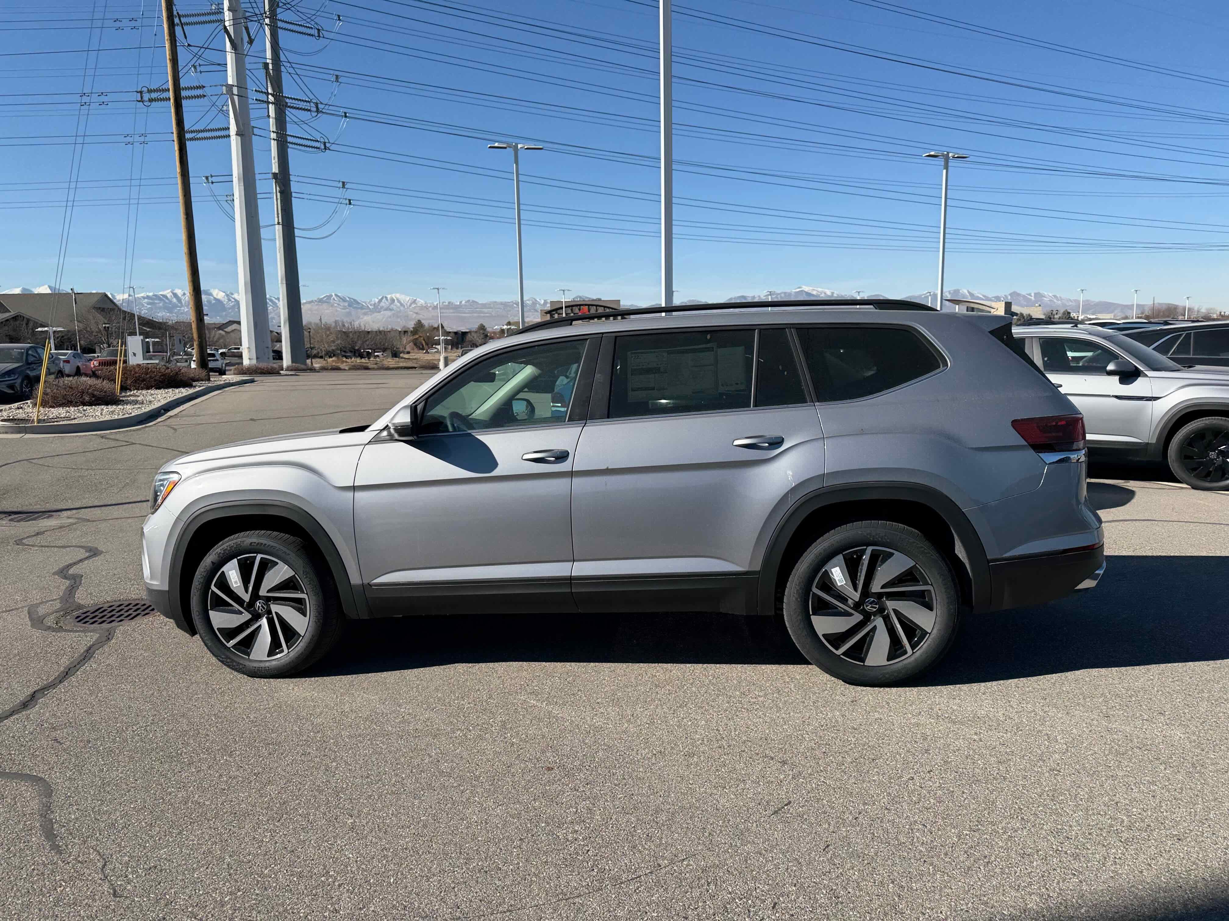 2026 Volkswagen Atlas 2.0T SE w/Technology