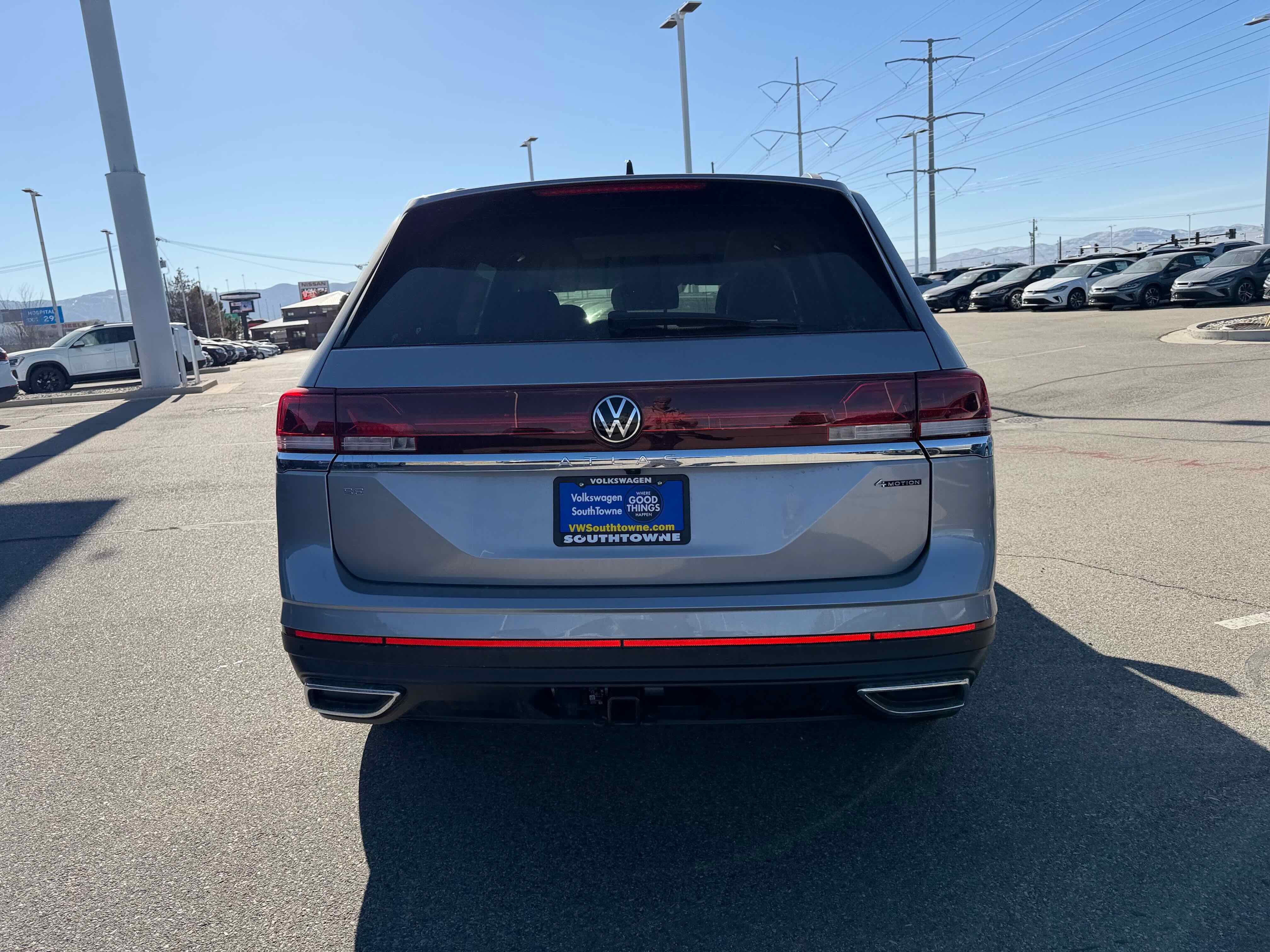 2026 Volkswagen Atlas 2.0T SE w/Technology