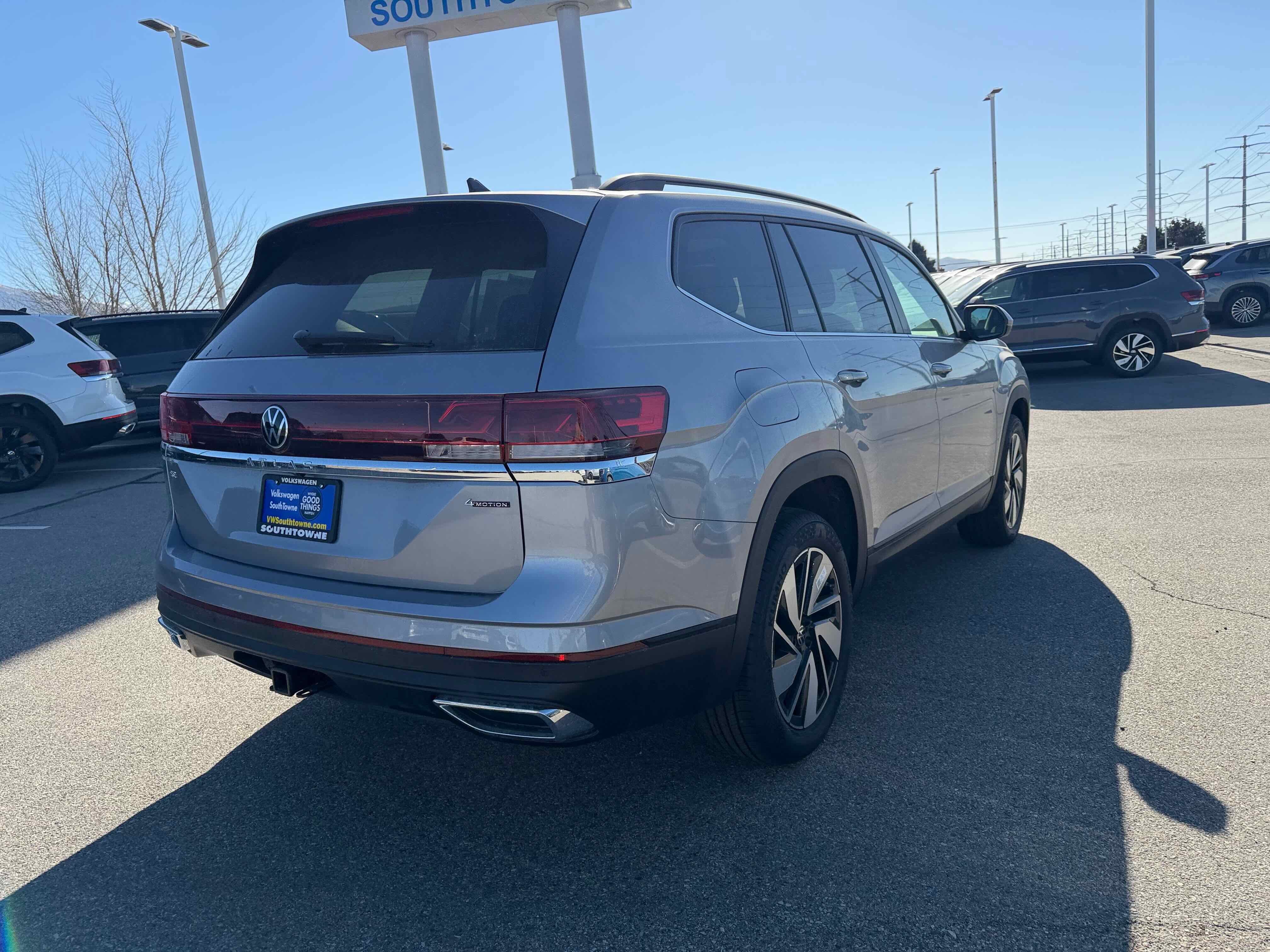 2026 Volkswagen Atlas 2.0T SE w/Technology