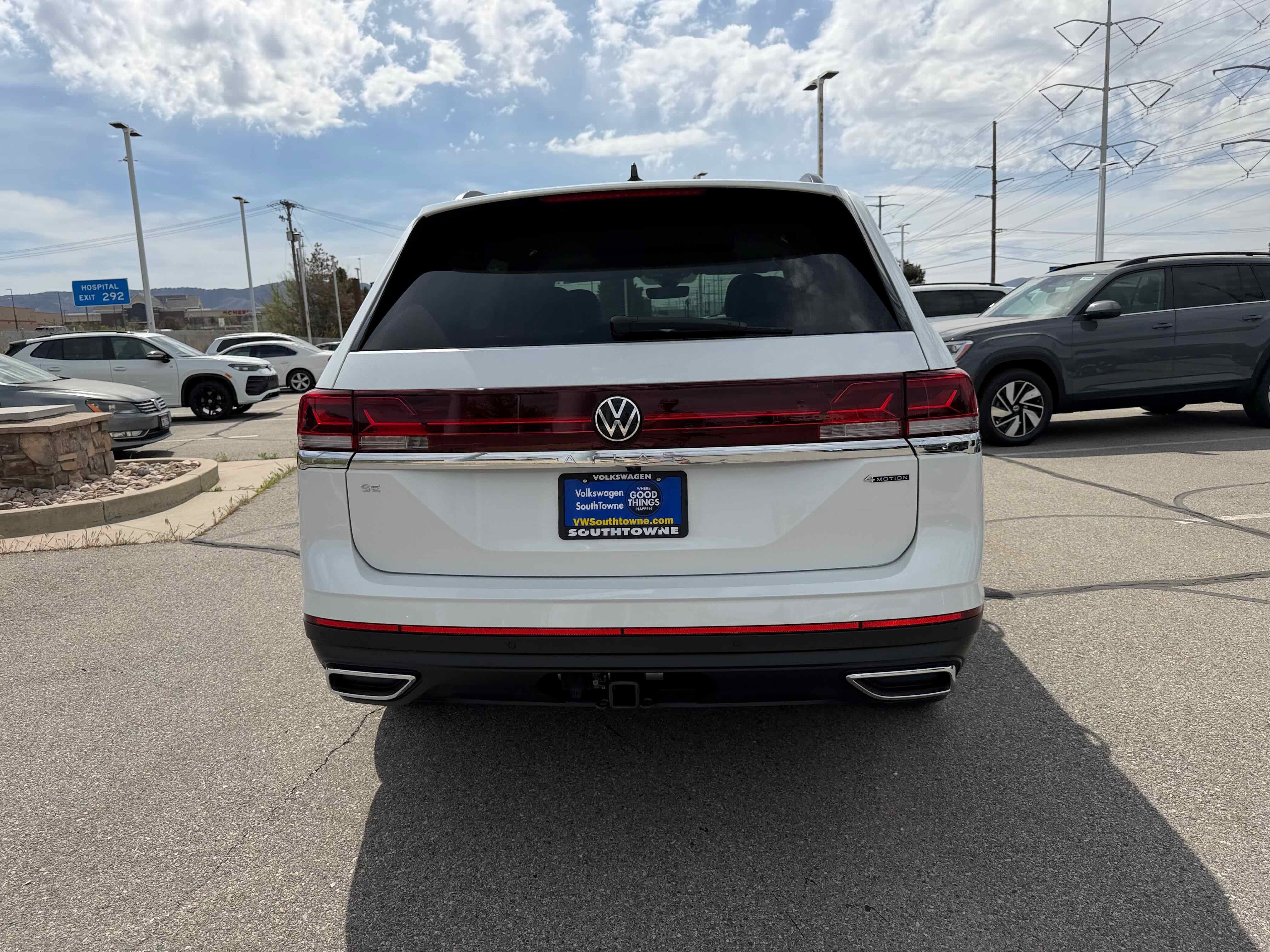 2026 Volkswagen Atlas 2.0T SE w/Technology