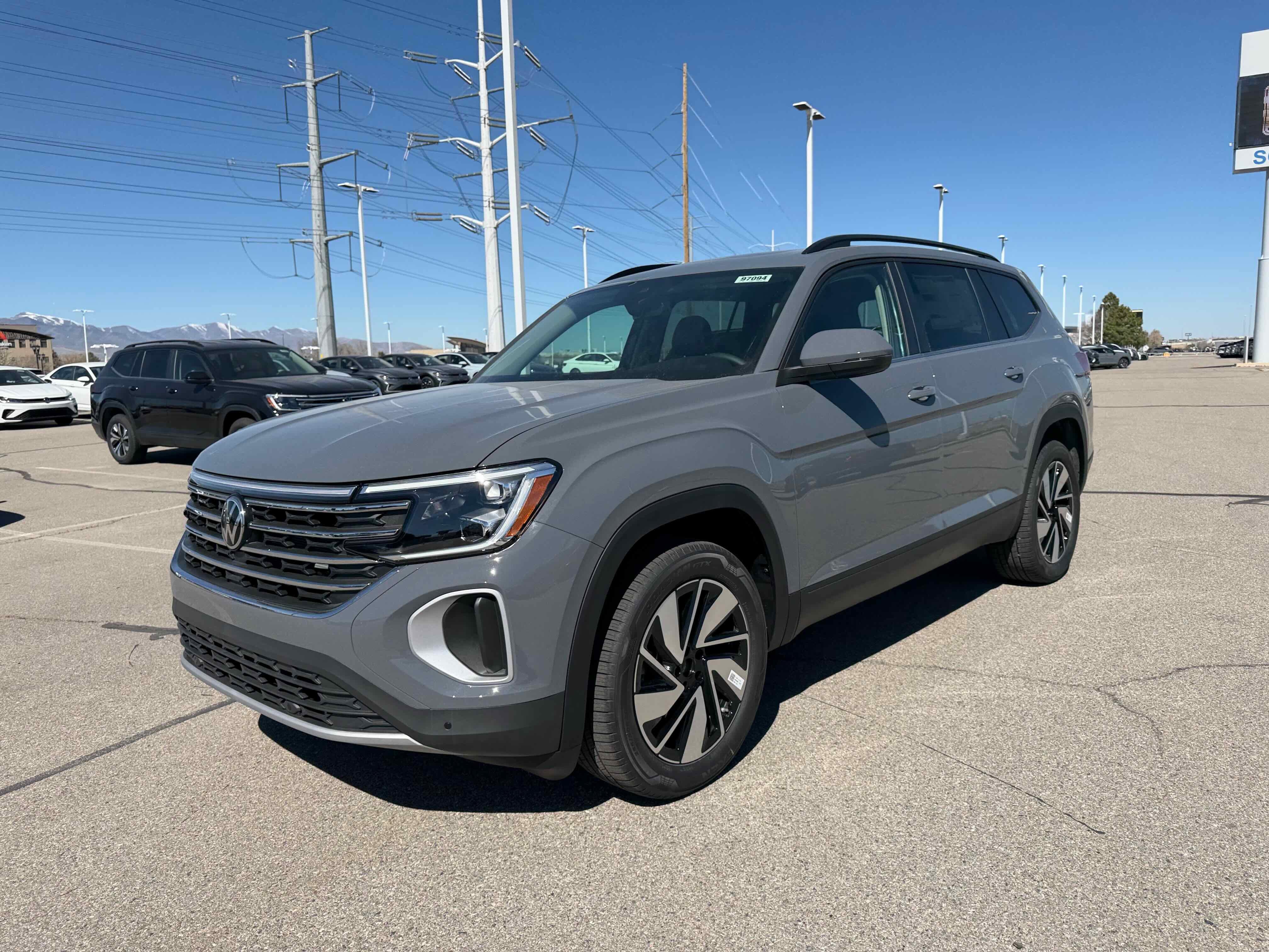 2026 Volkswagen Atlas 2.0T SE w/Technology