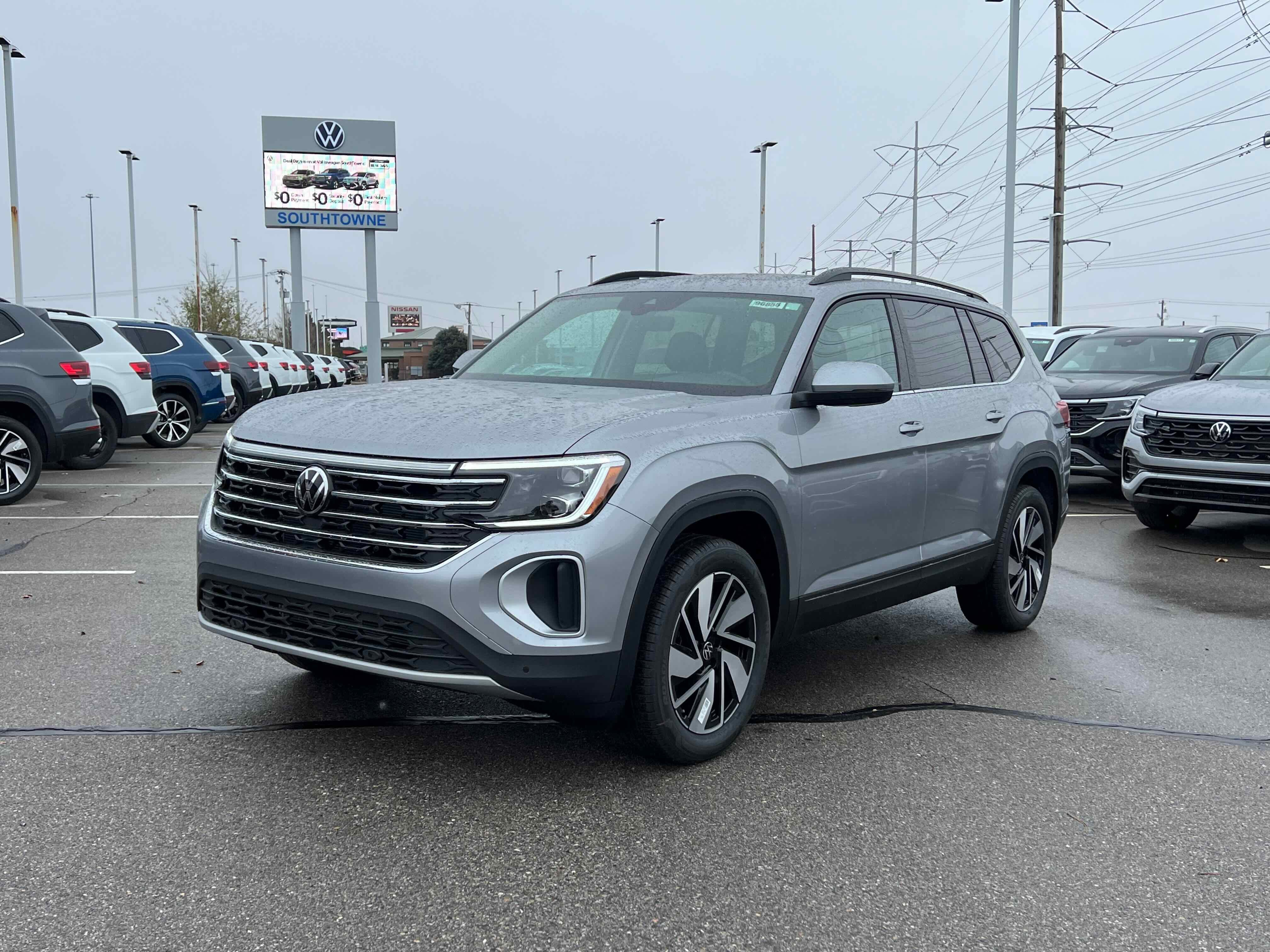 2026 Volkswagen Atlas 2.0T SE w/Technology