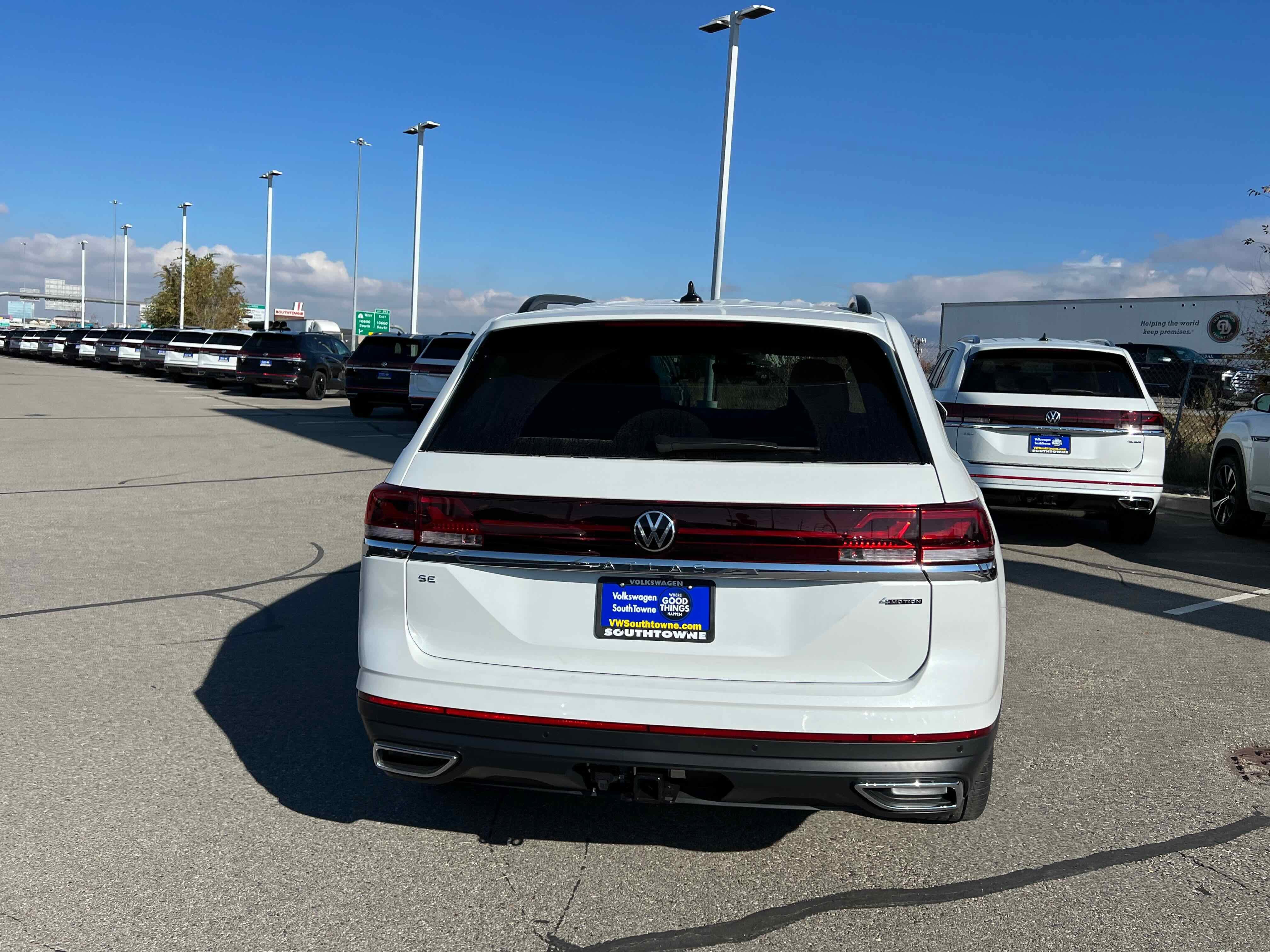 2026 Volkswagen Atlas 2.0T SE w/Technology