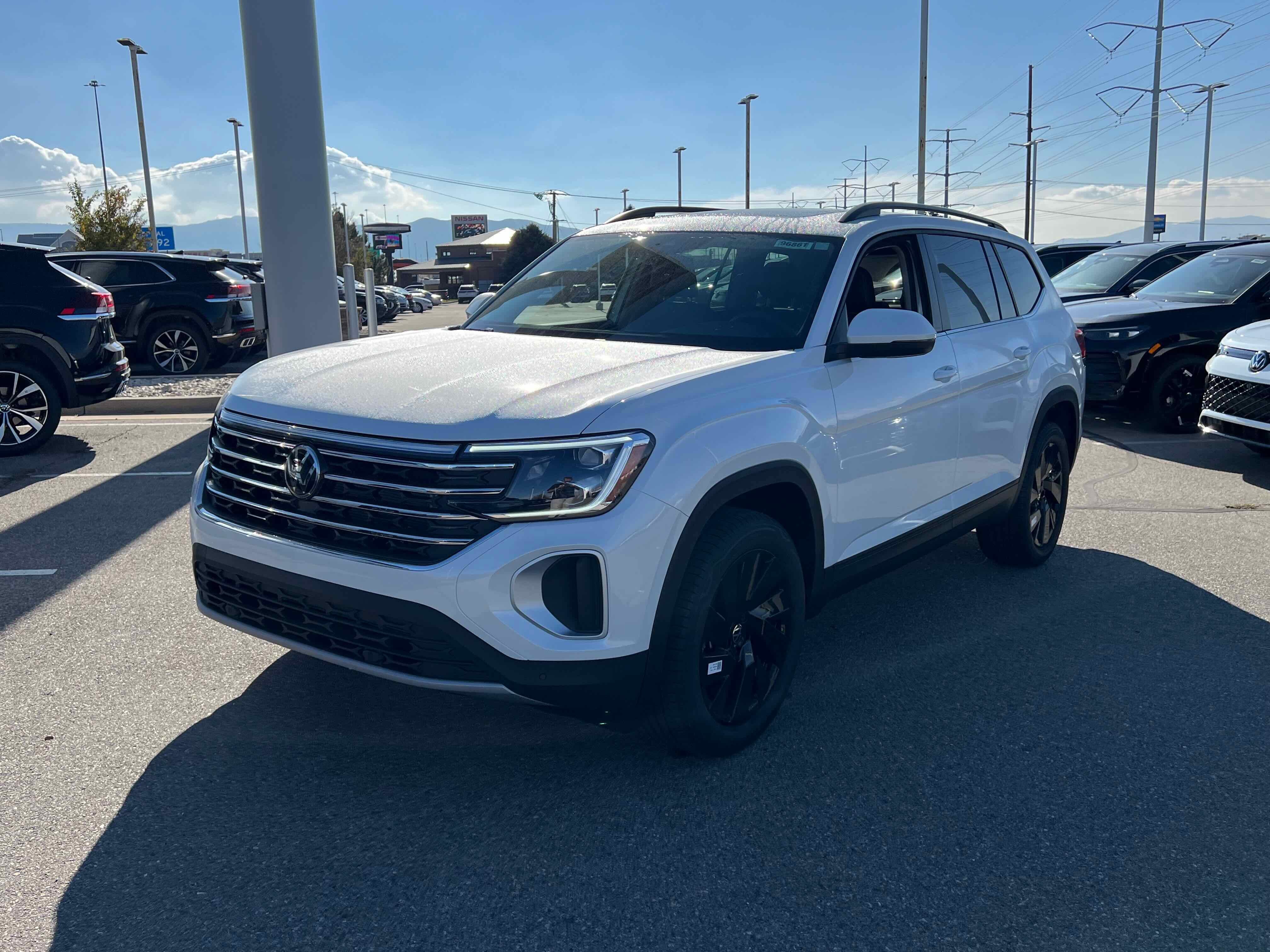 2026 Volkswagen Atlas 2.0T SE w/Technology