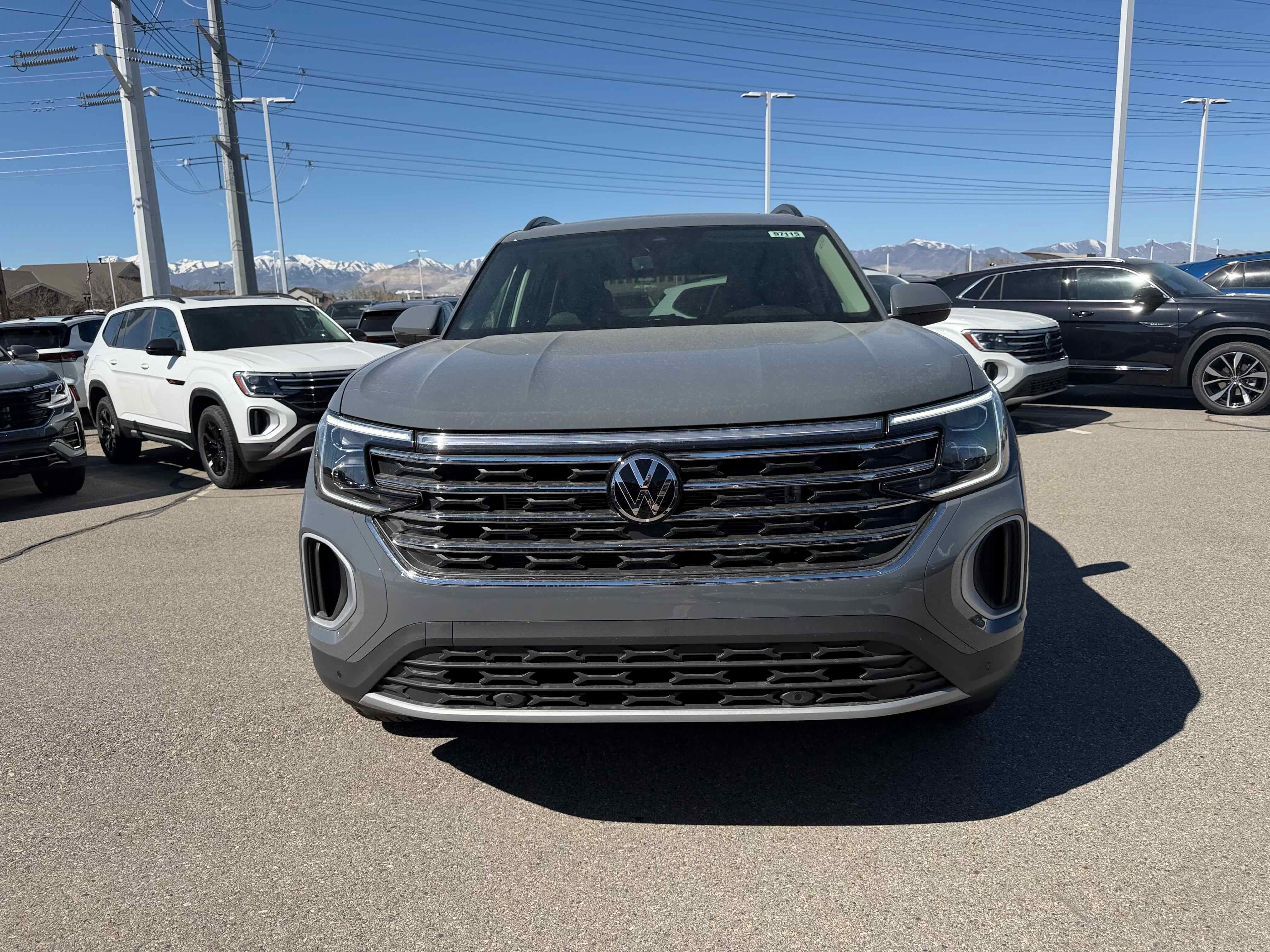 2026 Volkswagen Atlas 2.0T SE w/Technology