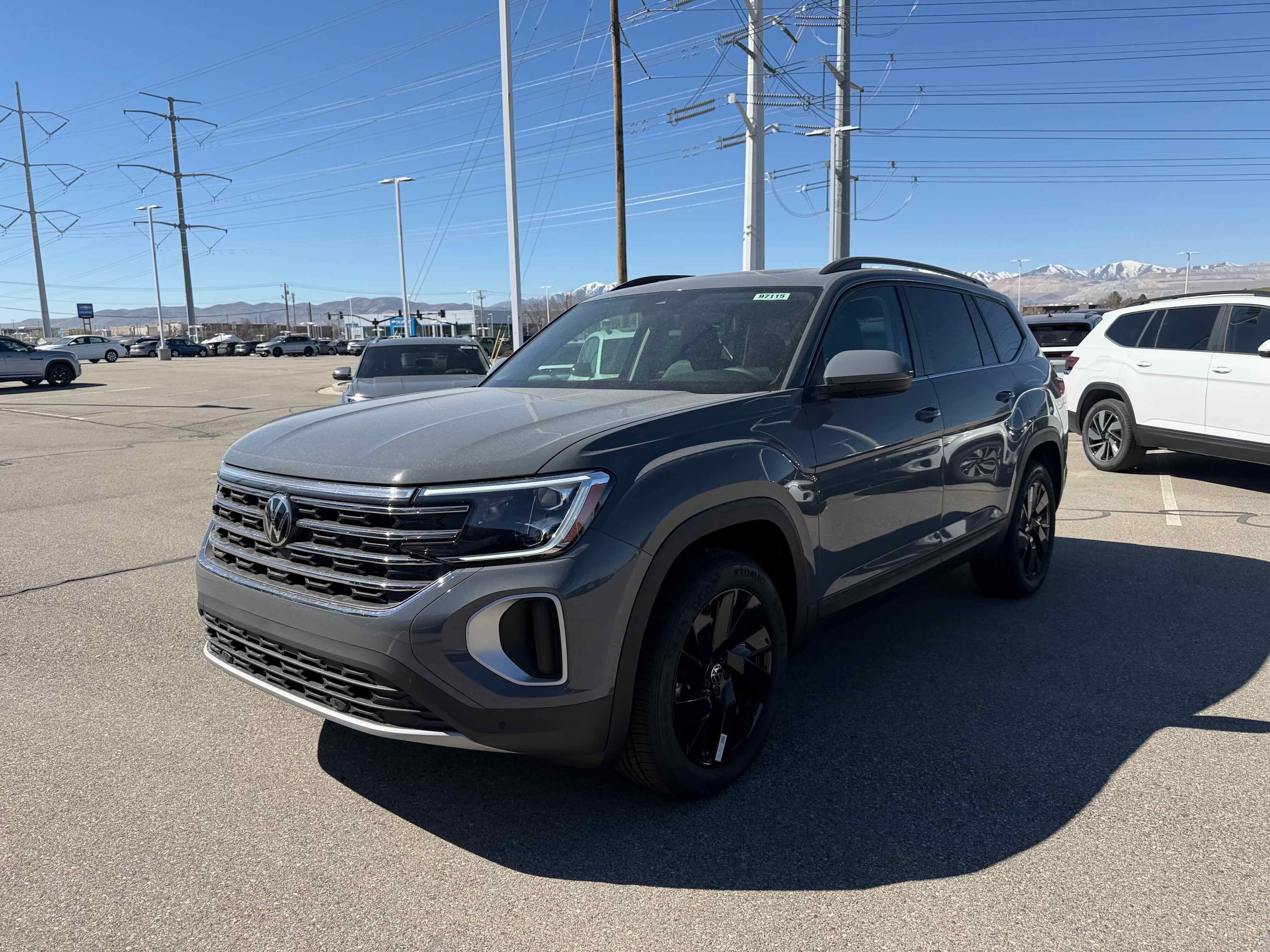 2026 Volkswagen Atlas 2.0T SE w/Technology