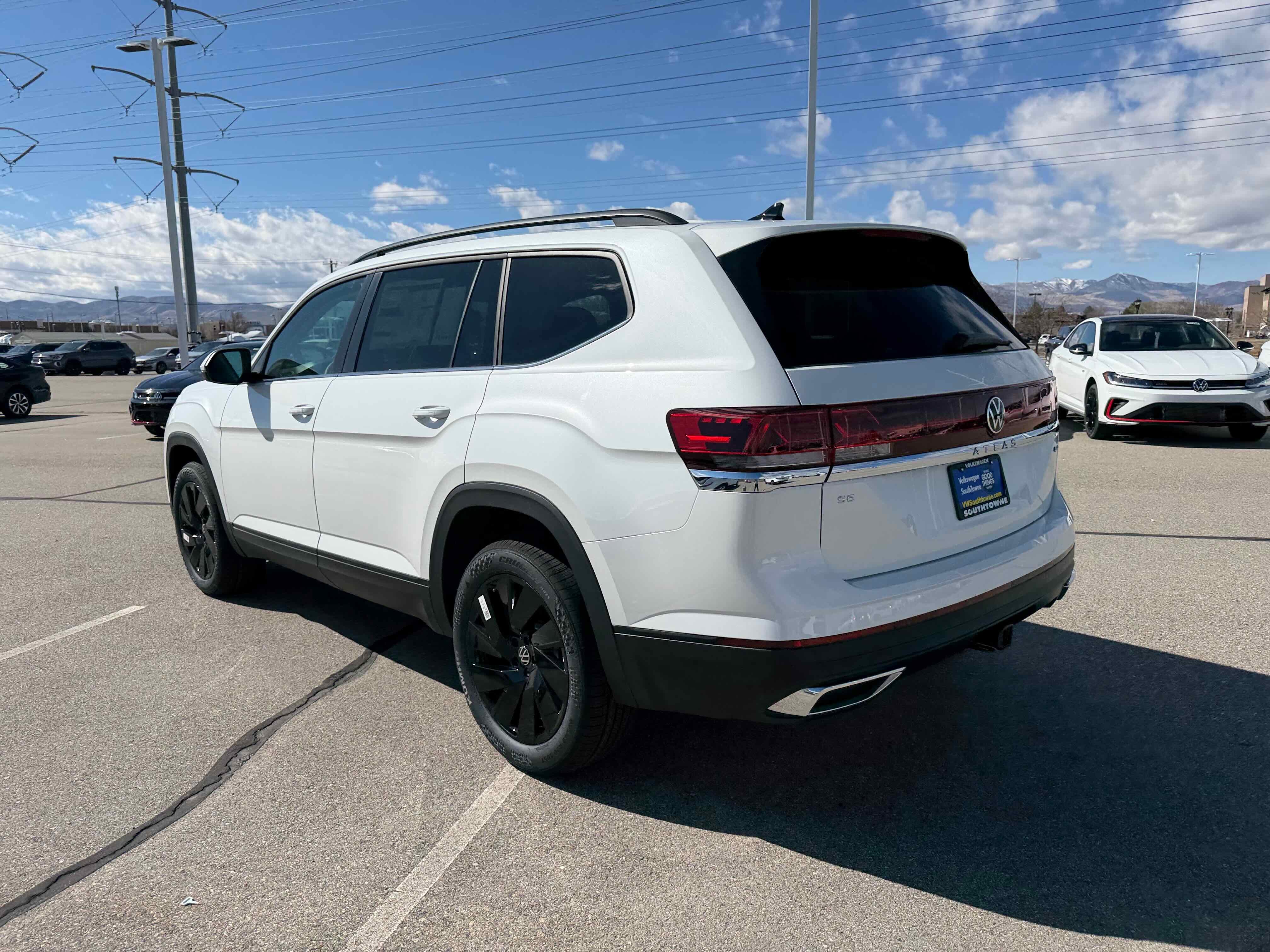 2026 Volkswagen Atlas 2.0T SE w/Technology